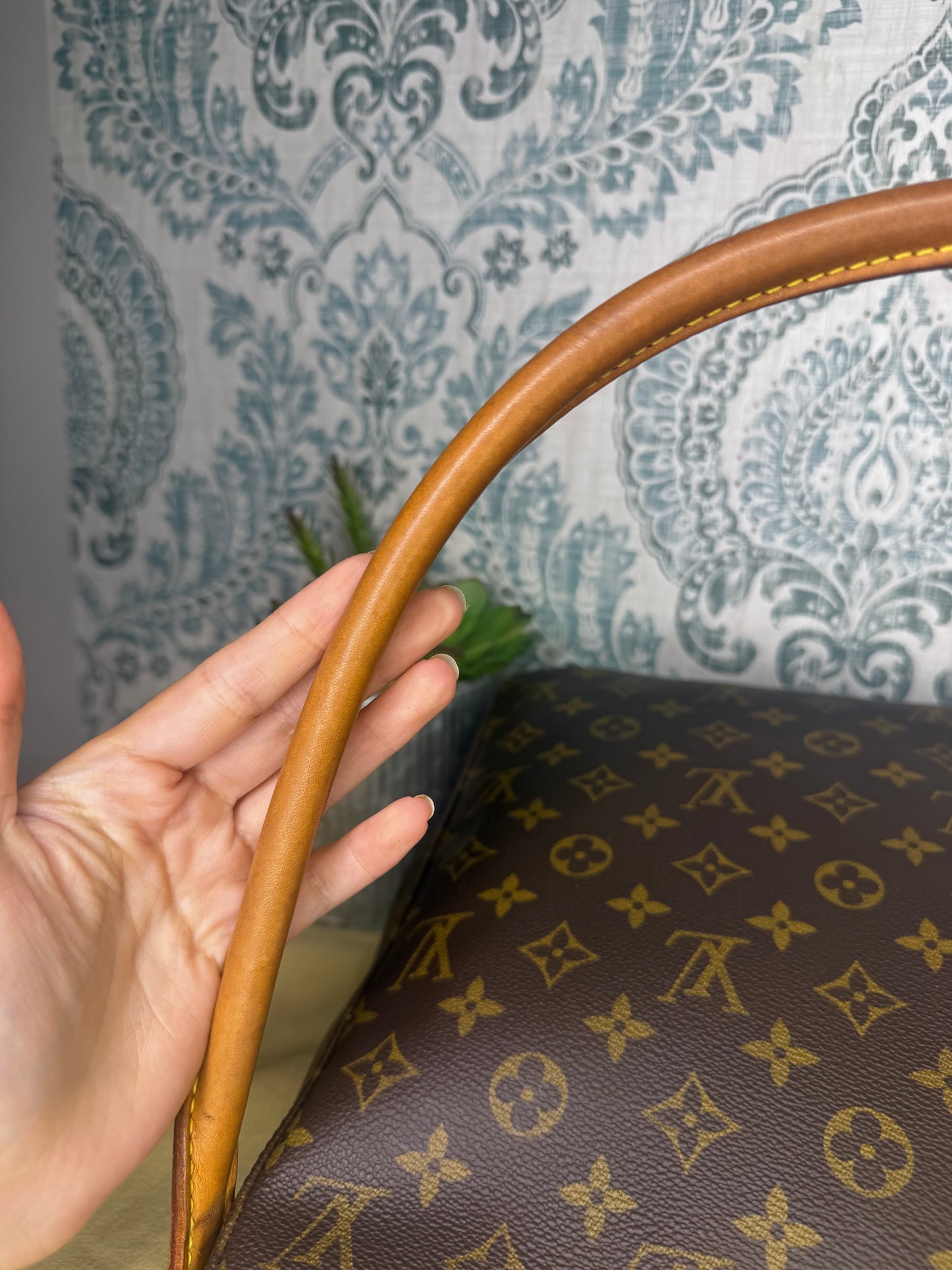 Louis Vuitton Looping GM