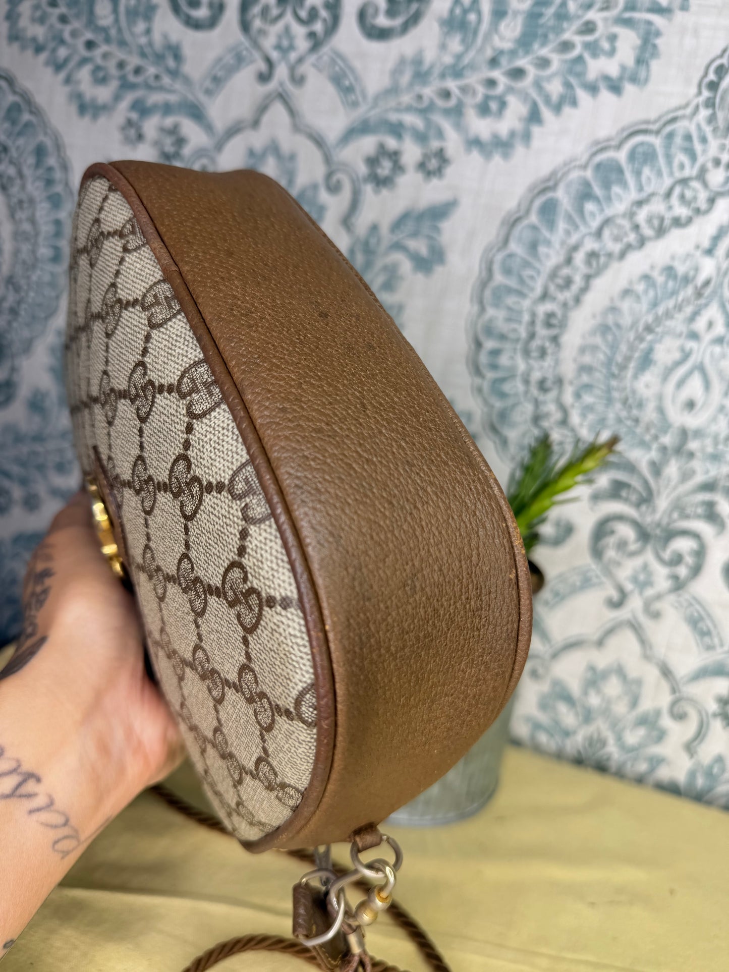 Gucci GG Supreme Horsebit Vintage Crossbody