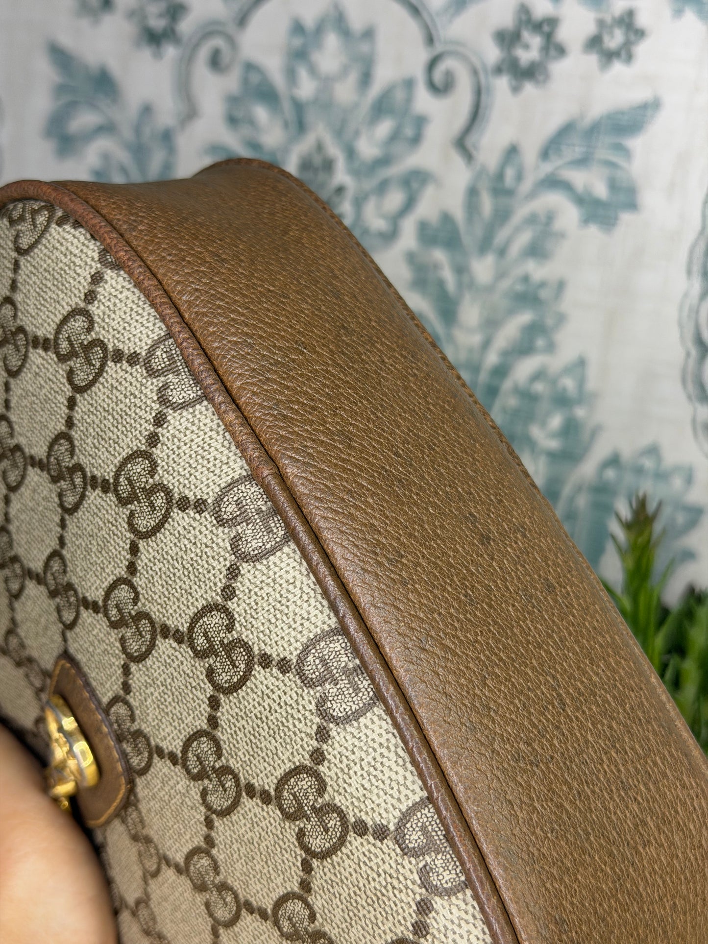 Gucci GG Supreme Horsebit Vintage Crossbody