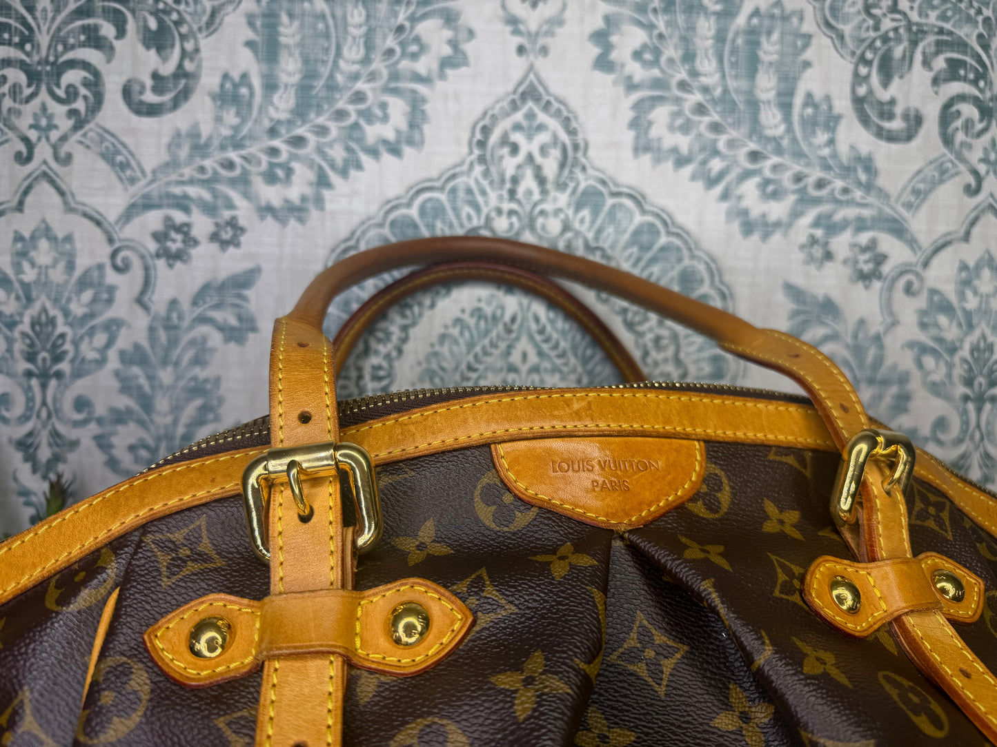 Louis Vuitton Tivoli GM