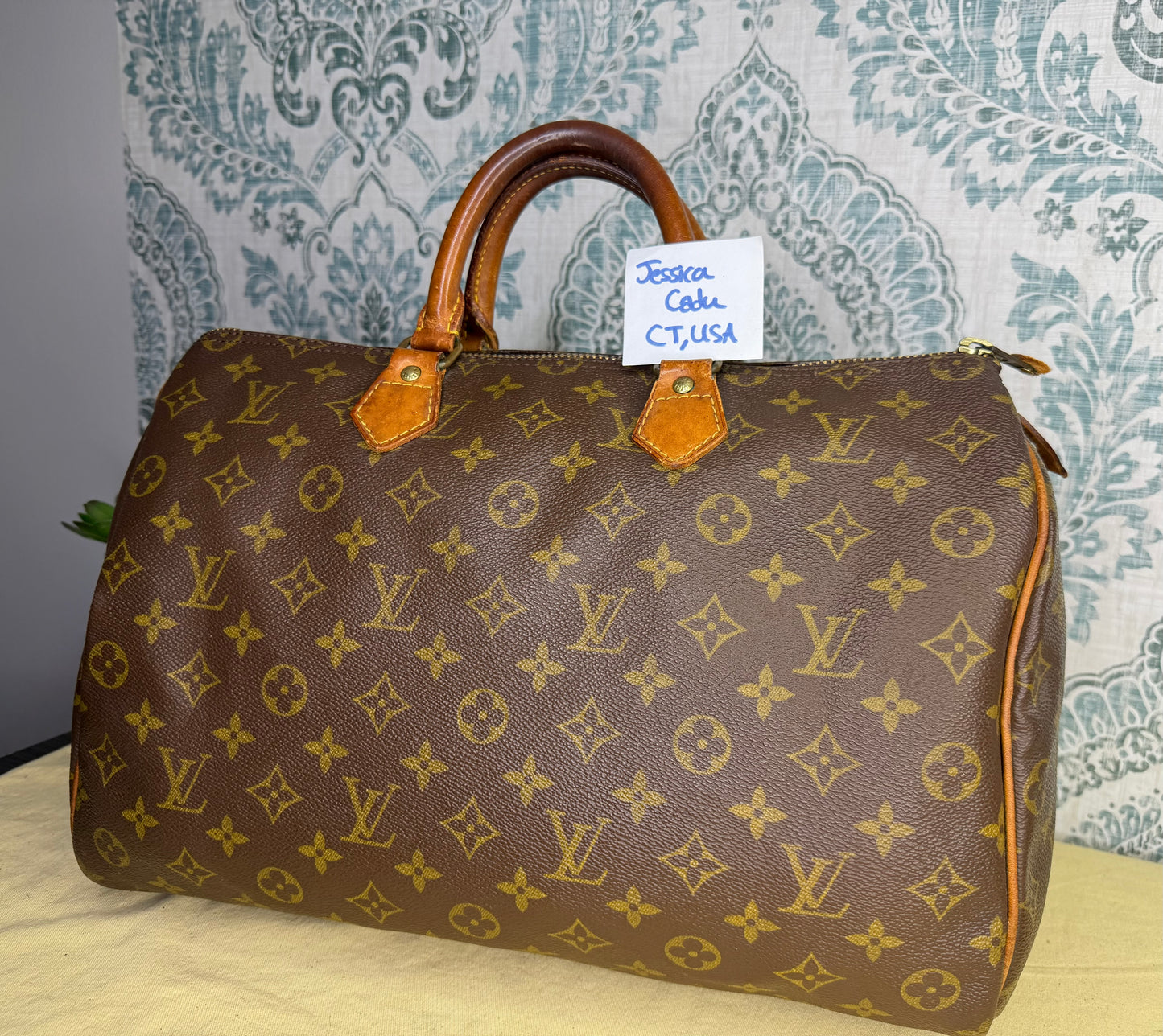 Louis Vuitton Speedy 35