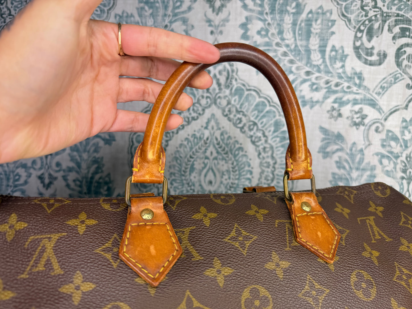 Louis Vuitton Speedy 35