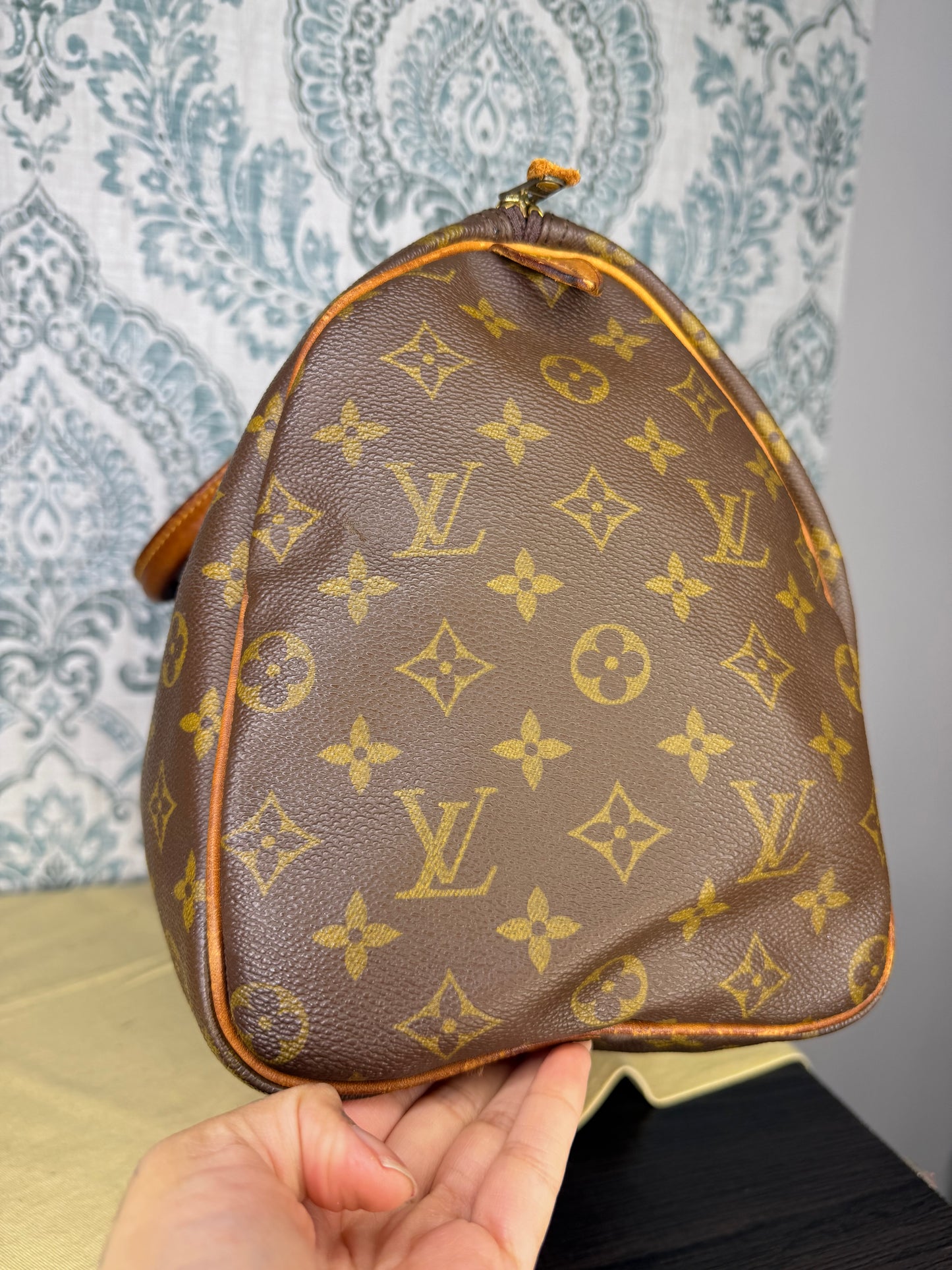 Louis Vuitton Speedy 35