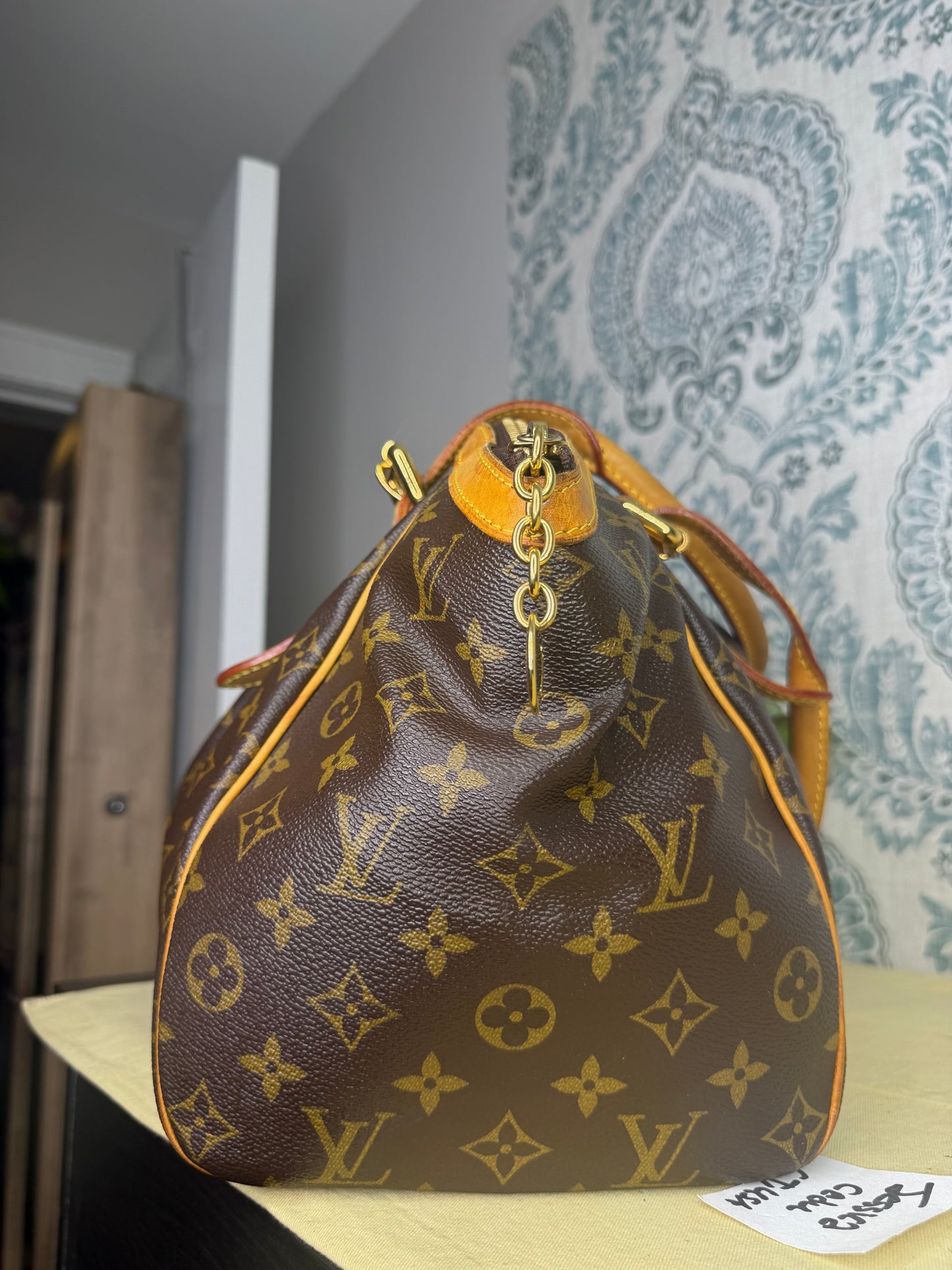 Louis Vuitton Tivoli GM