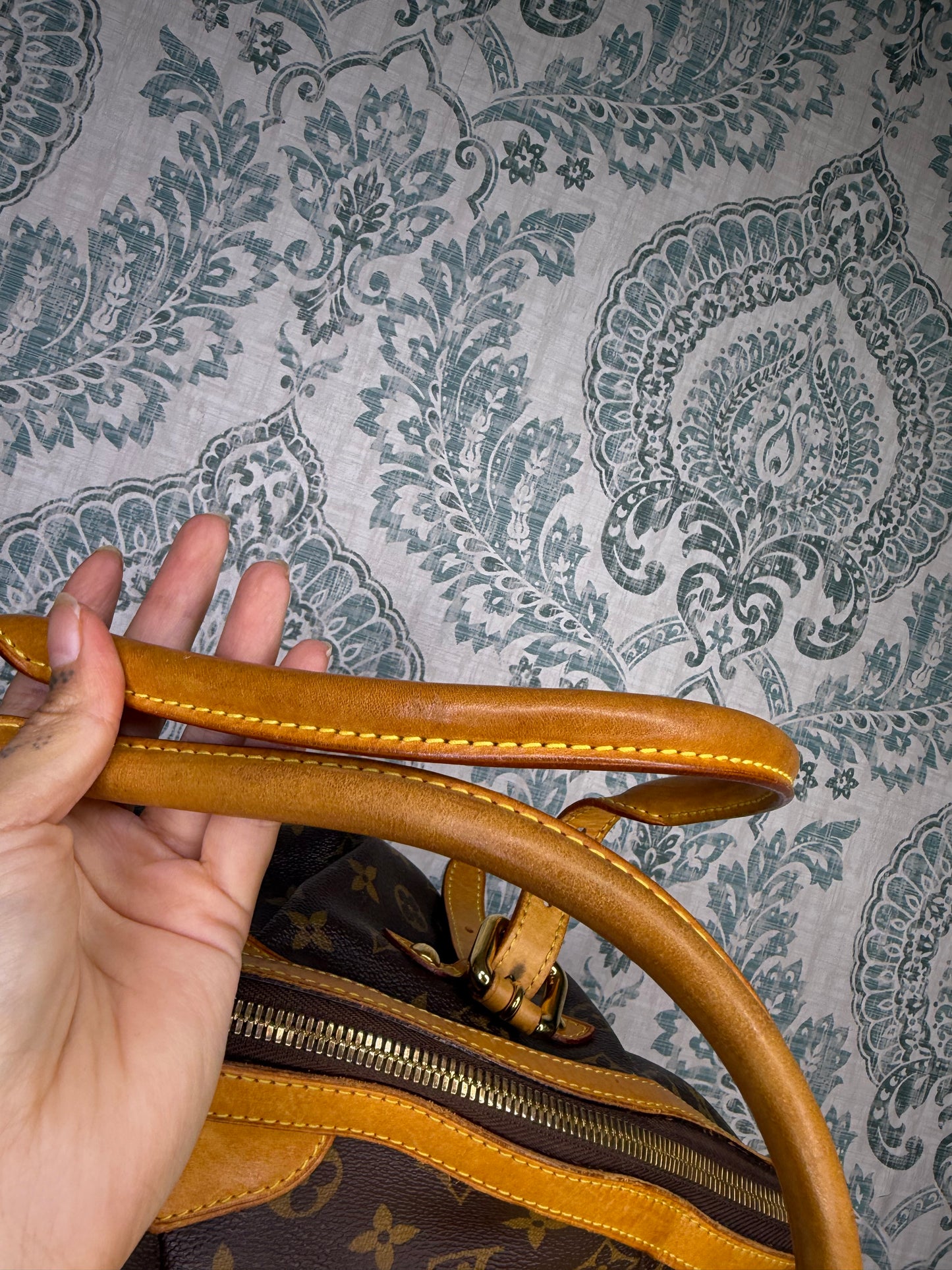 Louis Vuitton Tivoli GM