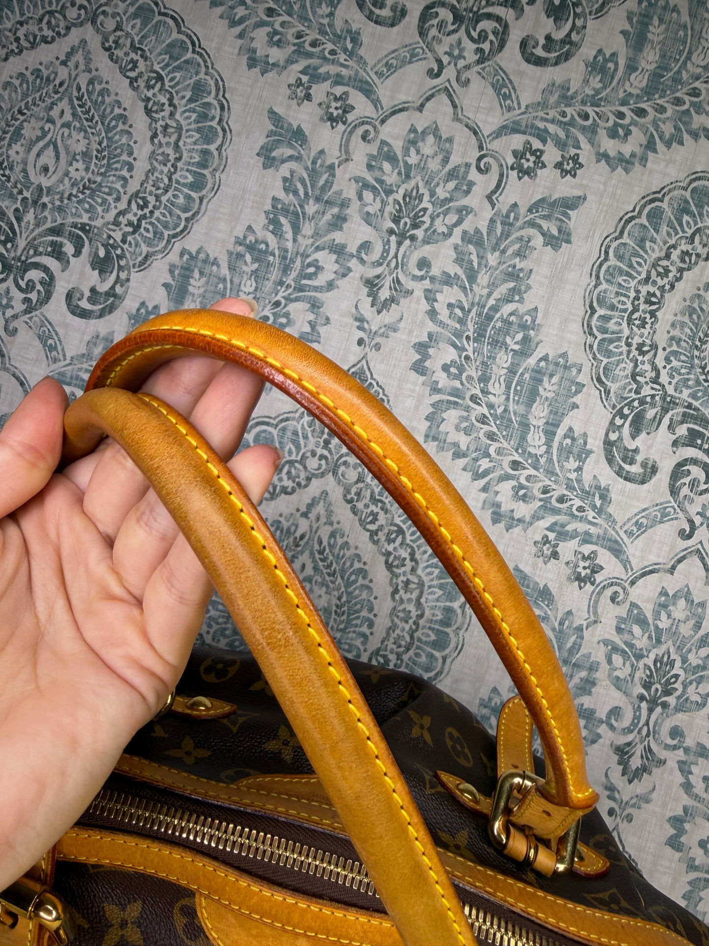 Louis Vuitton Tivoli GM