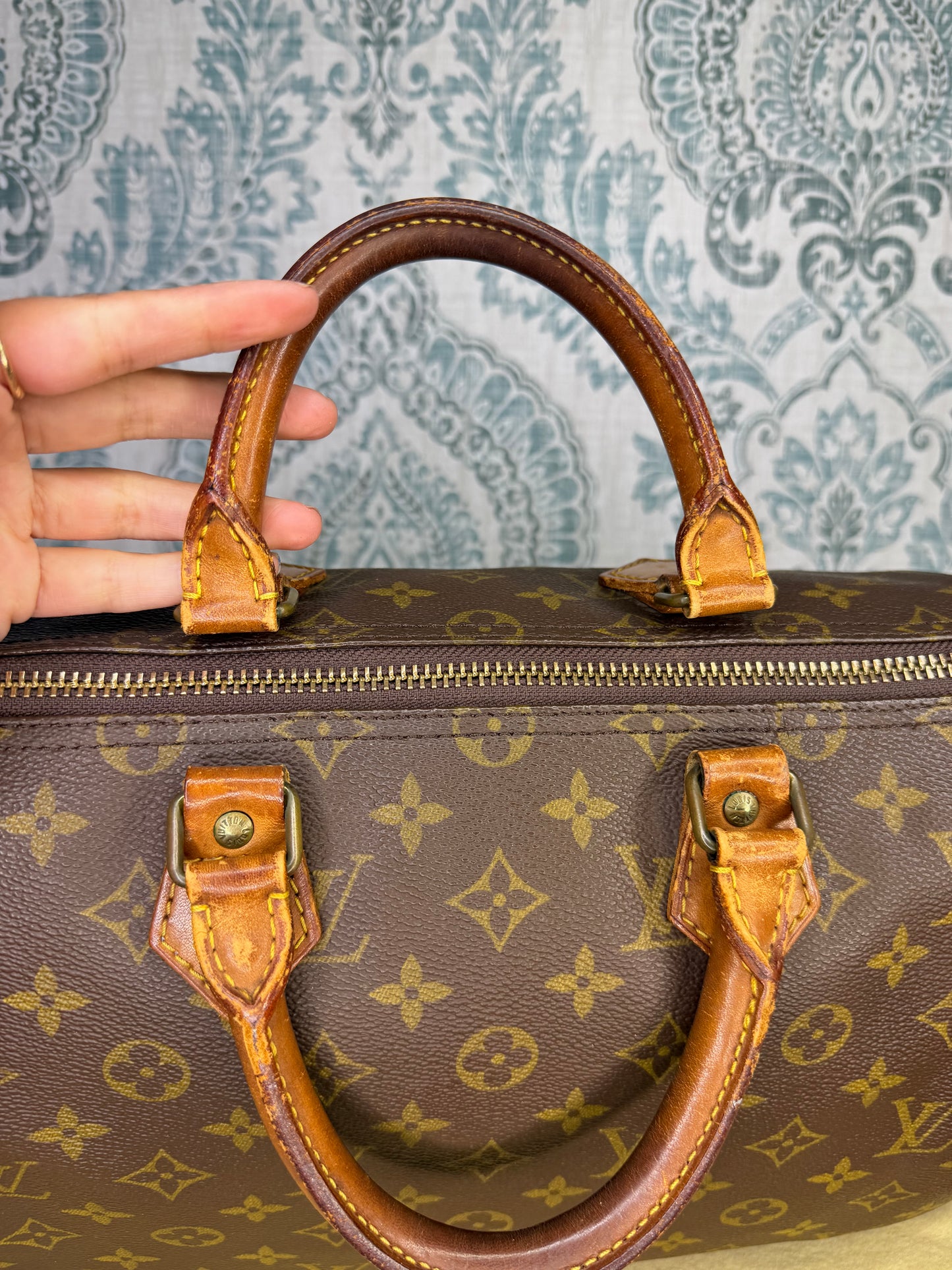 Louis Vuitton Speedy 35