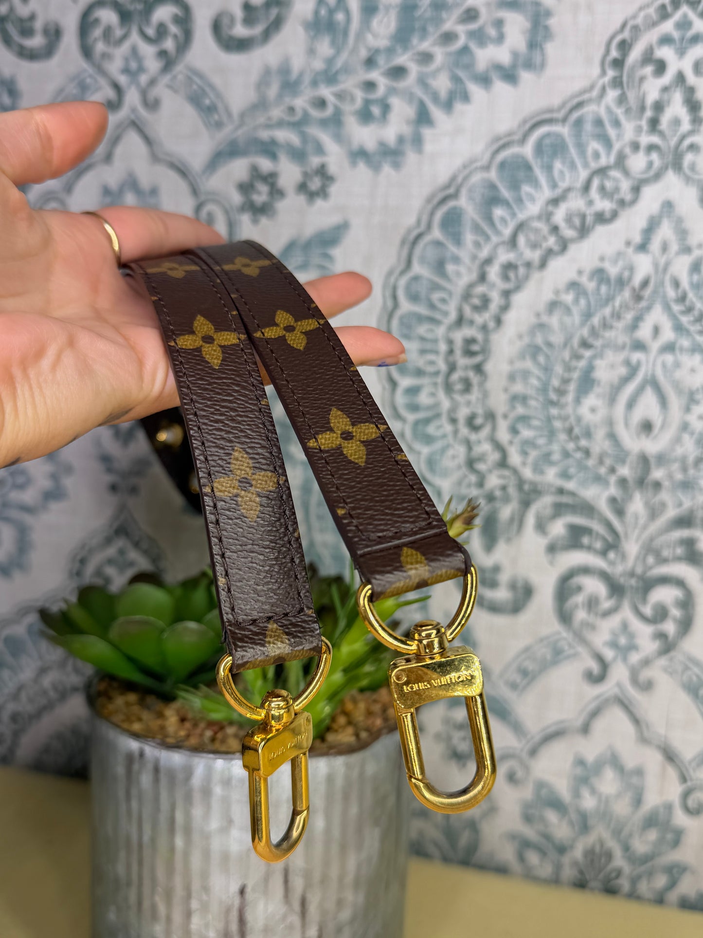 Louis Vuitton Monogram Short Shoulder Strap