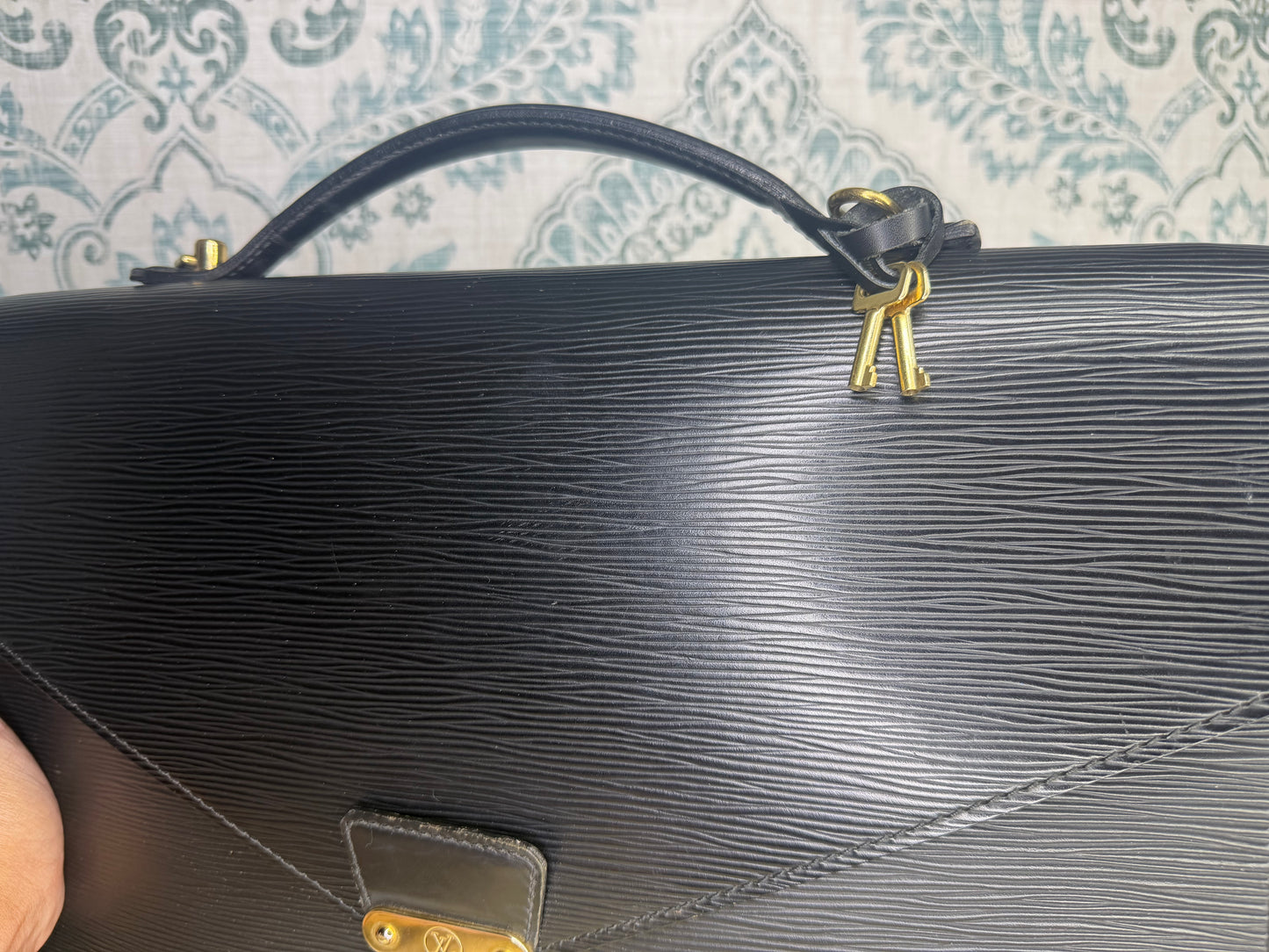 Louis Vuitton Black Epi Porte Documents Bandouliere Briefcase