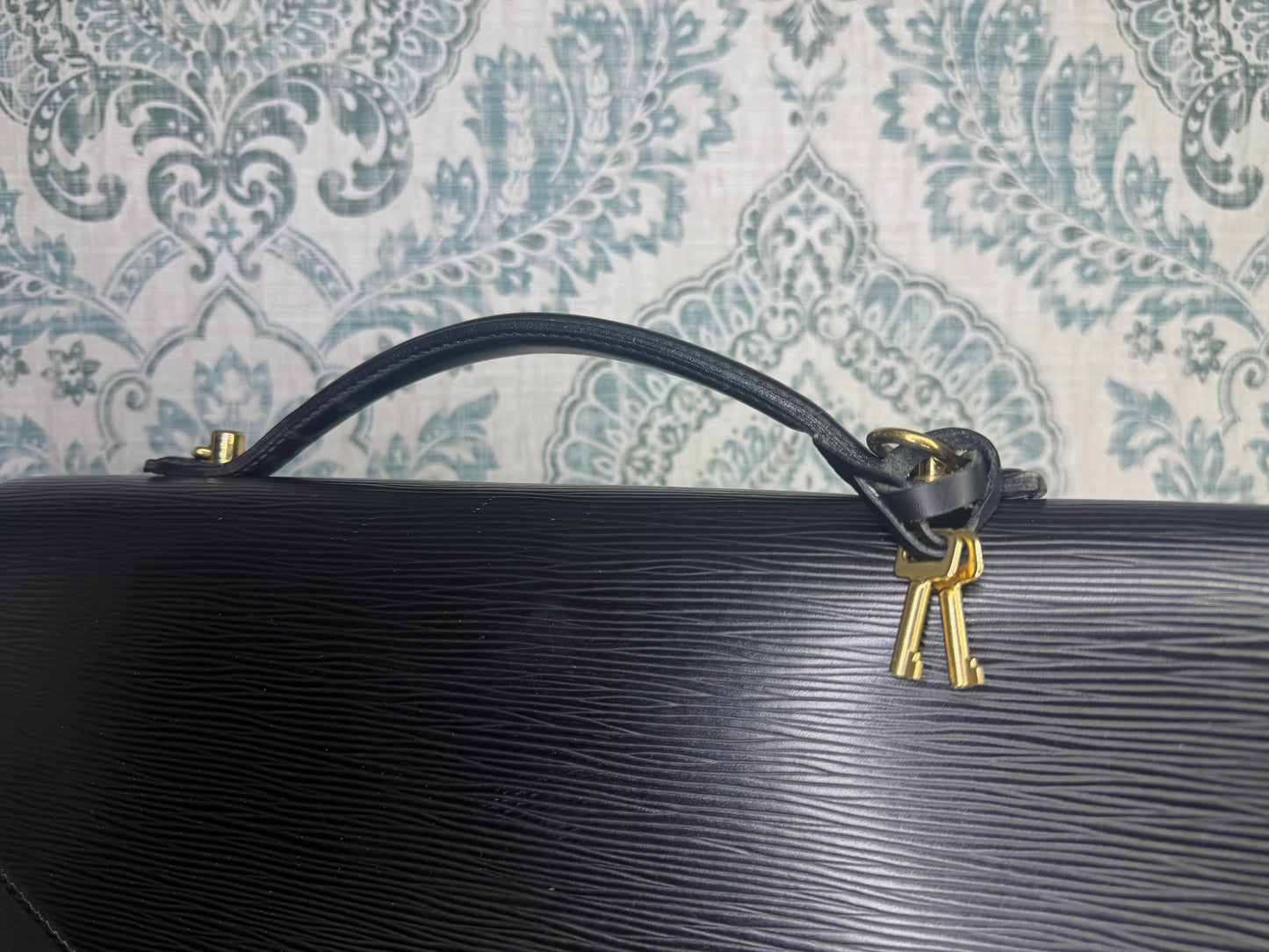 Louis Vuitton Black Epi Porte Documents Bandouliere Briefcase