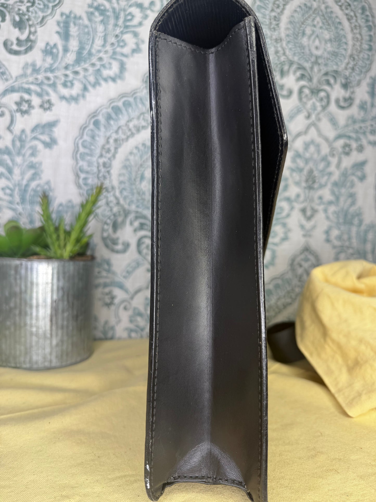Louis Vuitton Black Epi Porte Documents Bandouliere Briefcase