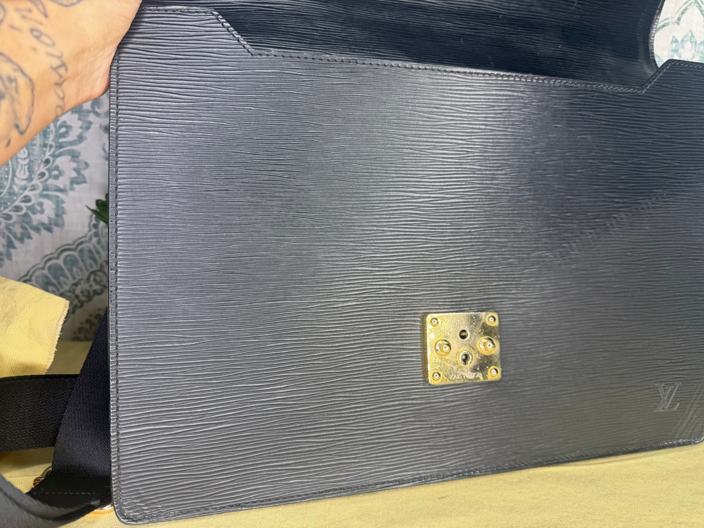 Louis Vuitton Black Epi Porte Documents Bandouliere Briefcase