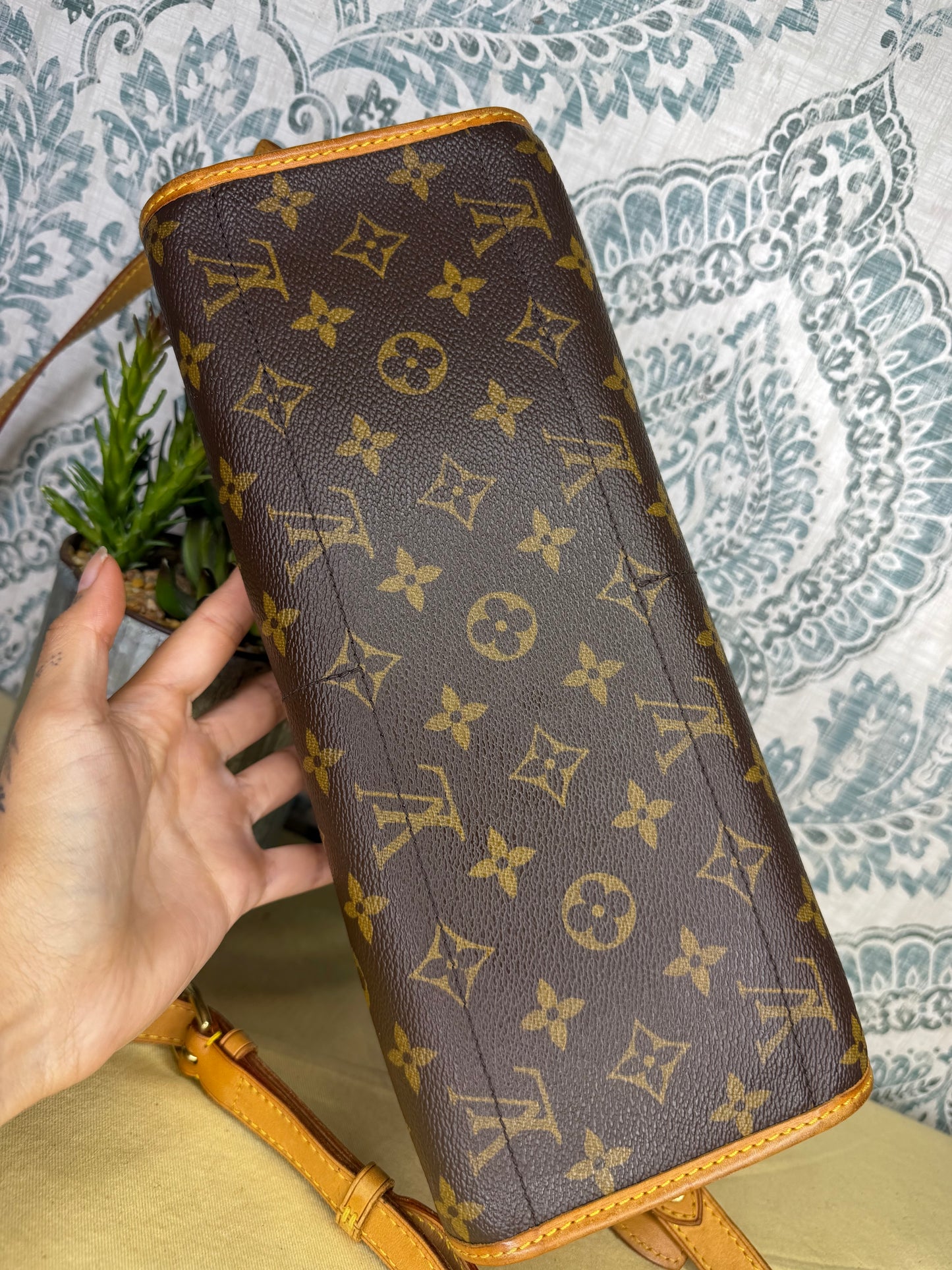Louis Vuitton Popincourt Long