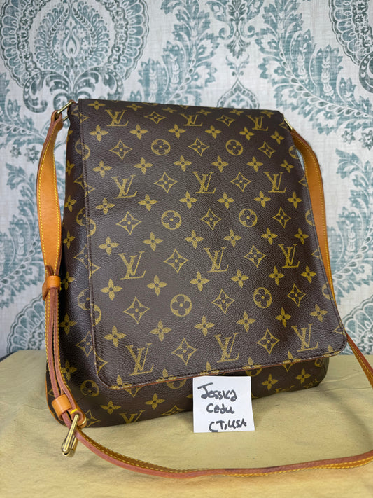 Louis Vuitton Musette Salsa GM