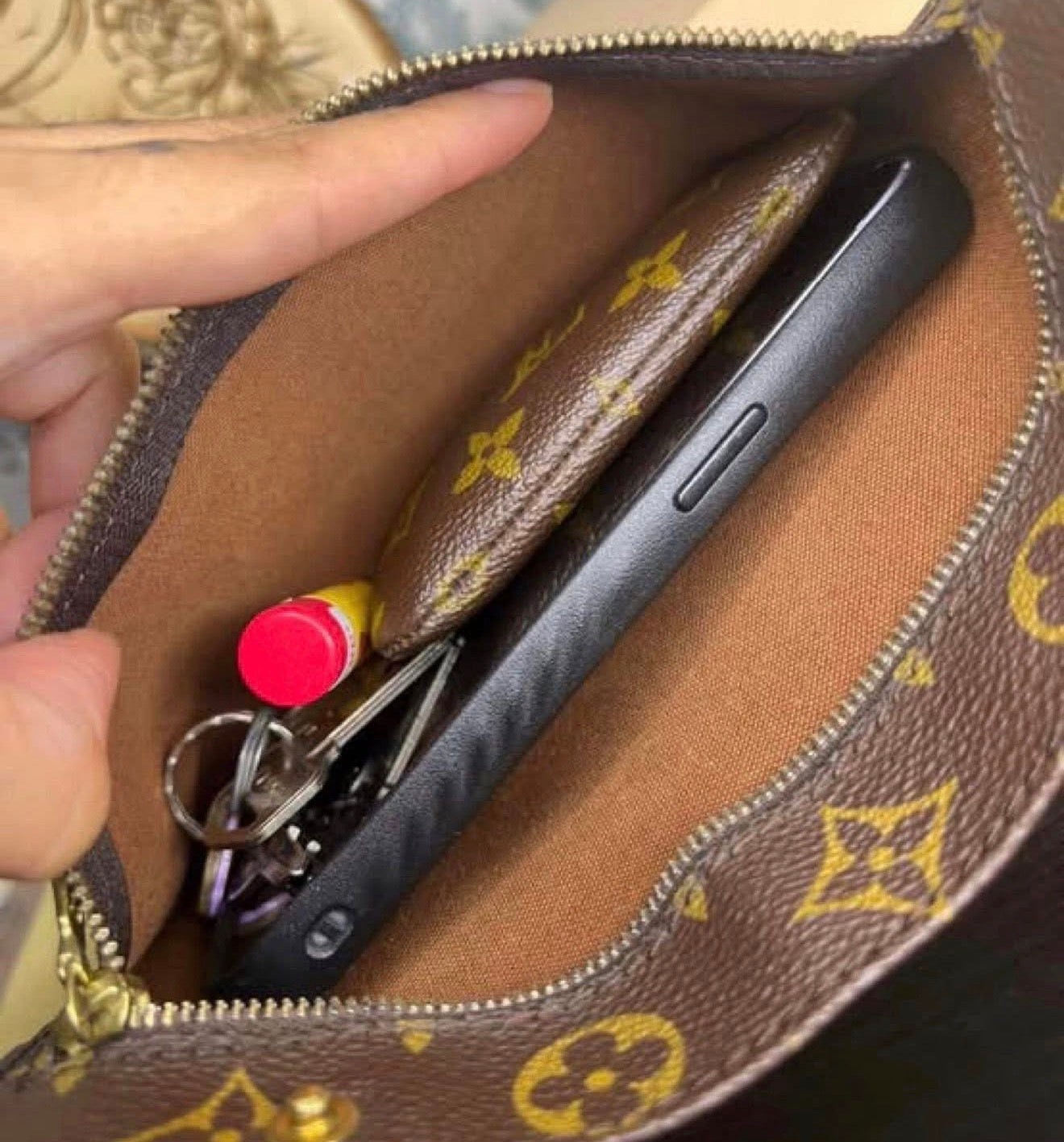 Louis Vuitton Randonnee Flat Pouch