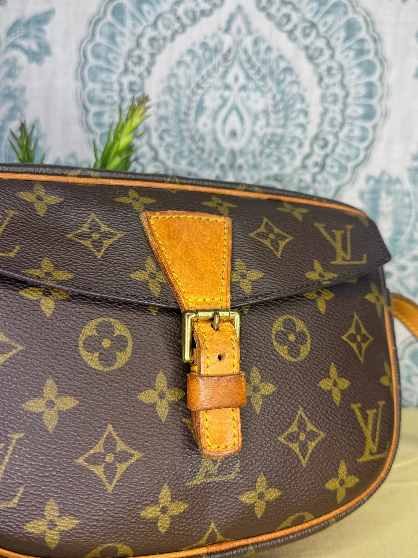 Louis Vuitton Jeune Fille PM