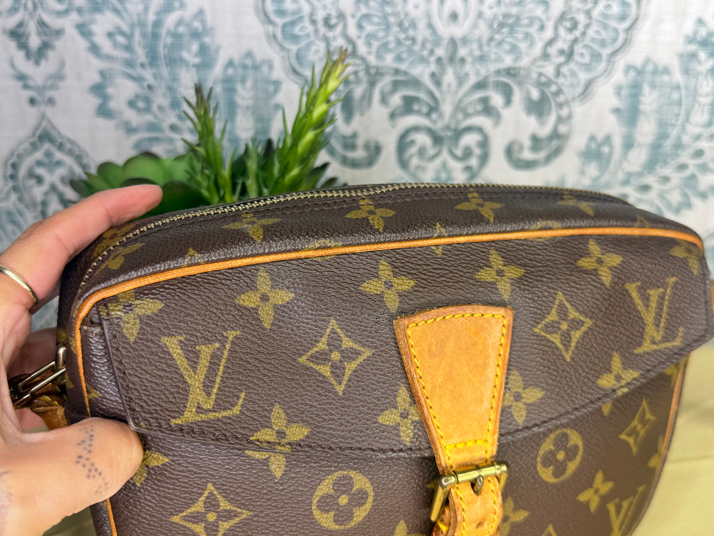 Louis Vuitton Jeune Fille PM