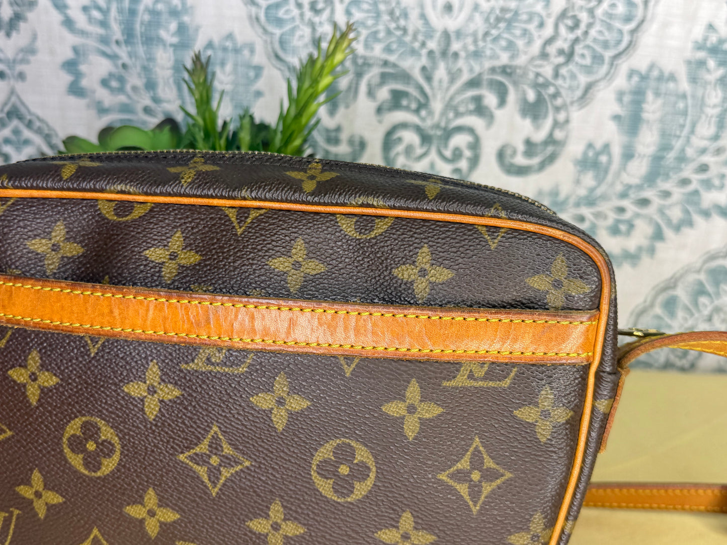 Louis Vuitton Jeune Fille PM