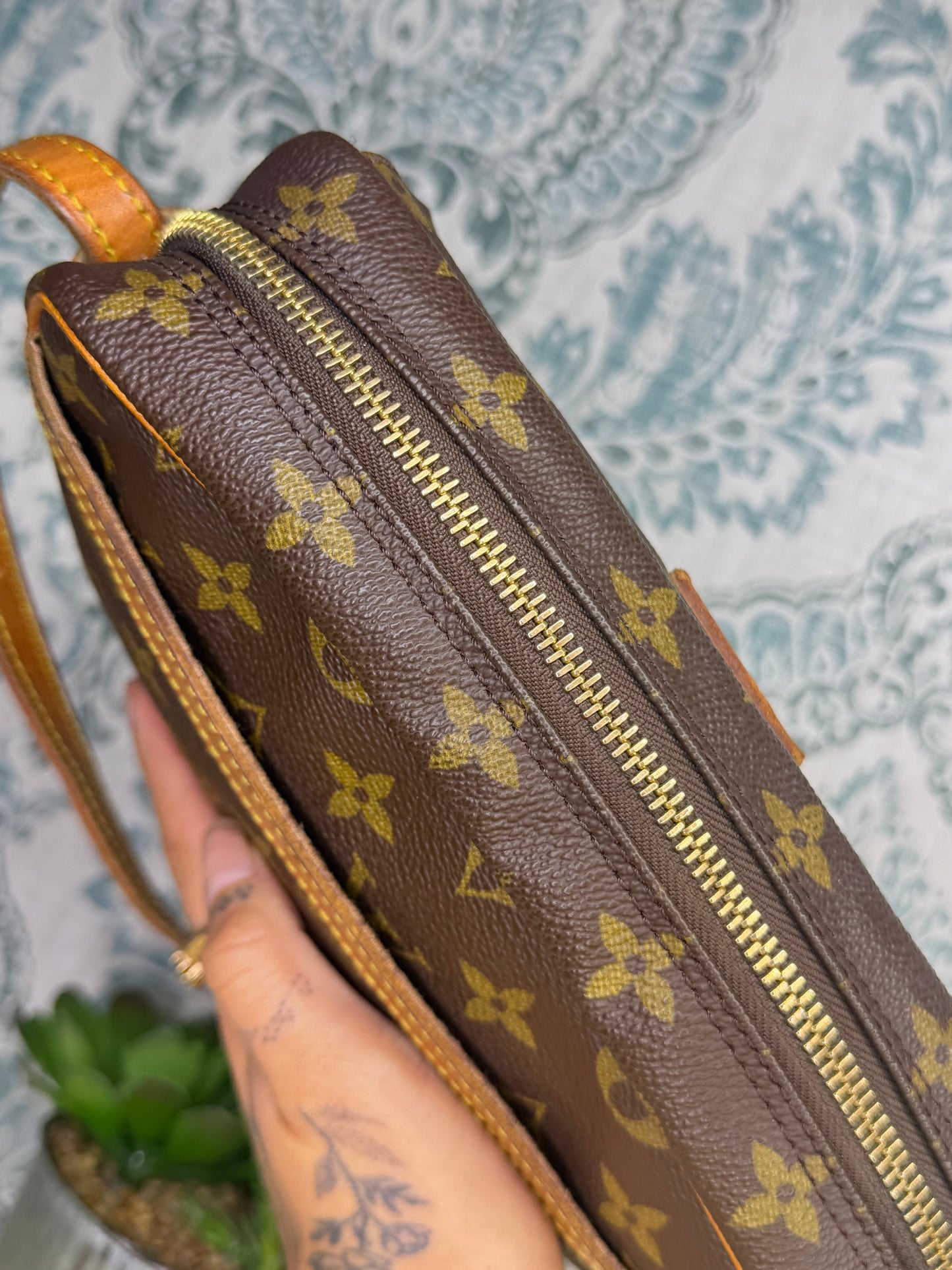 Louis Vuitton Jeune Fille PM