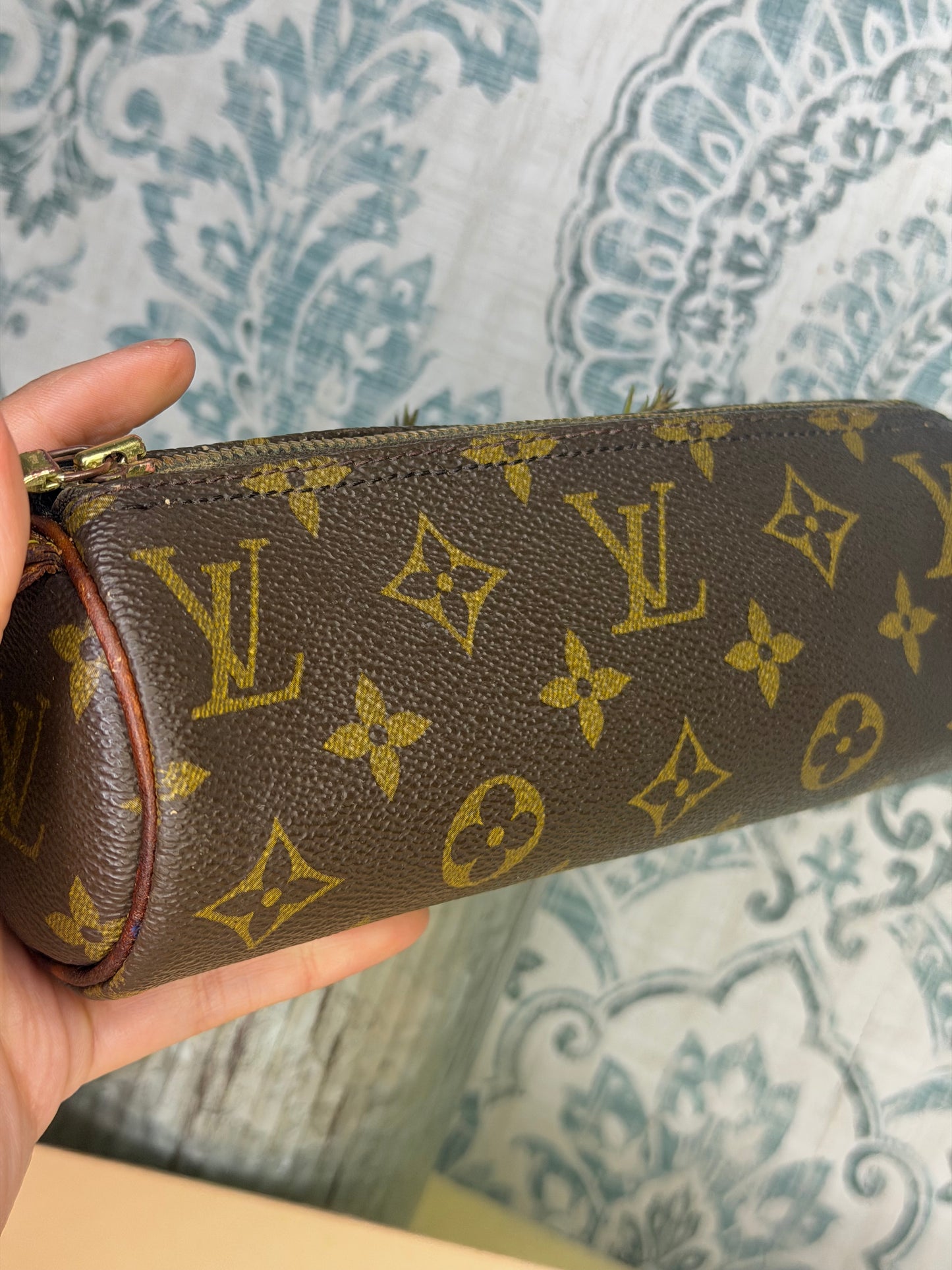 Louis Vuitton Vintage Trousse Ronde Pouch
