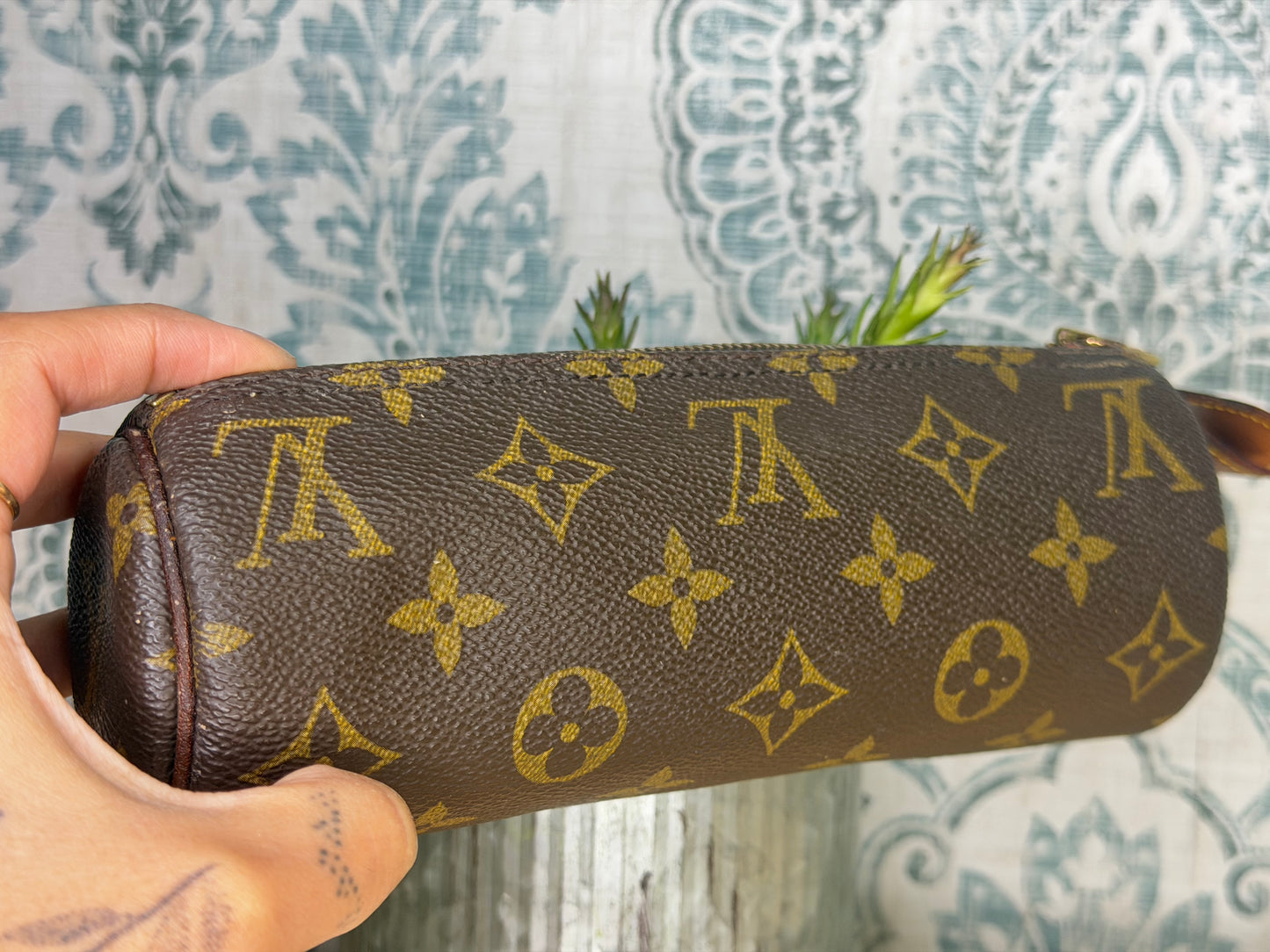 Louis Vuitton Vintage Trousse Ronde Pouch