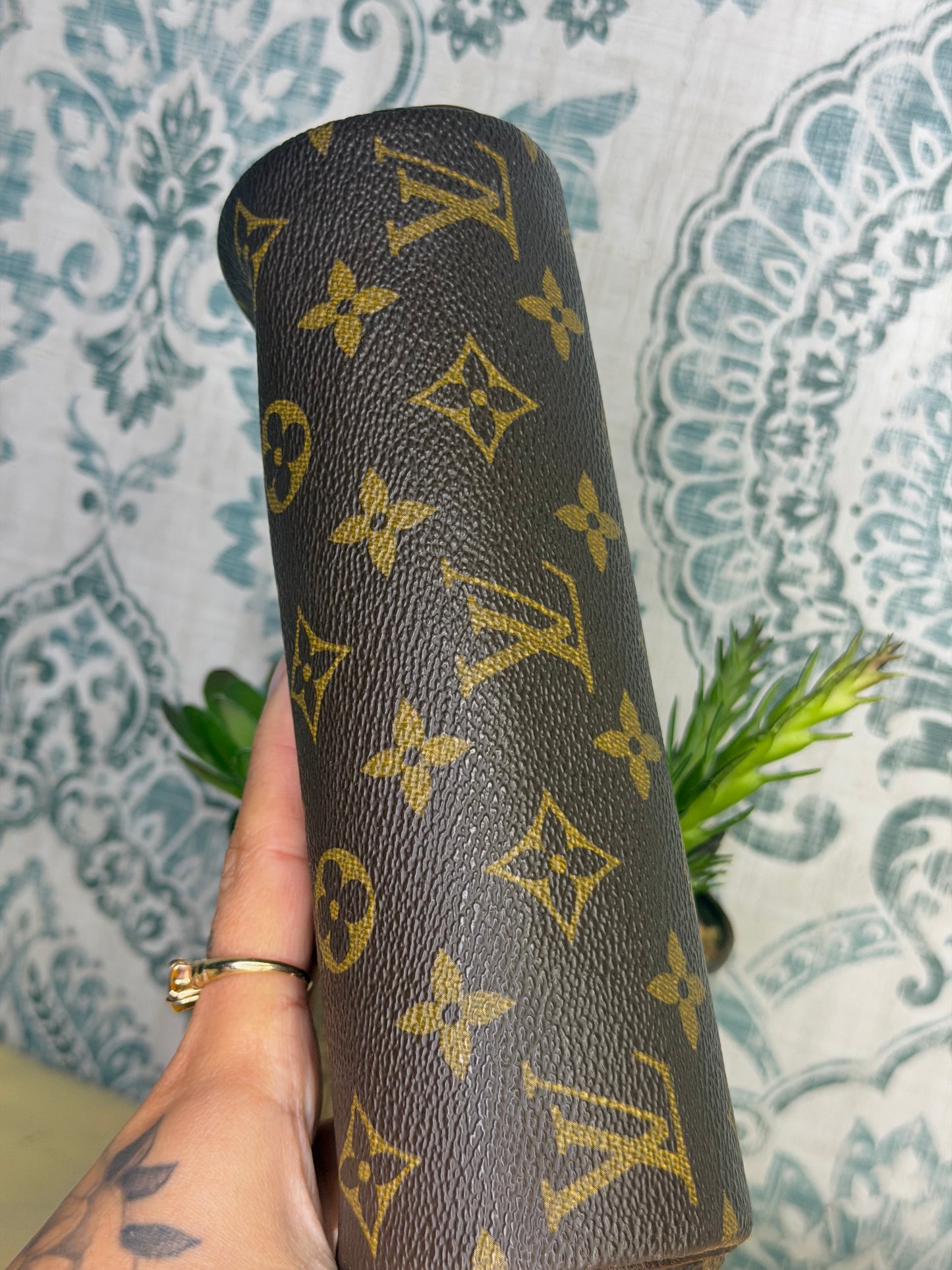 Louis Vuitton Vintage Trousse Ronde Pouch
