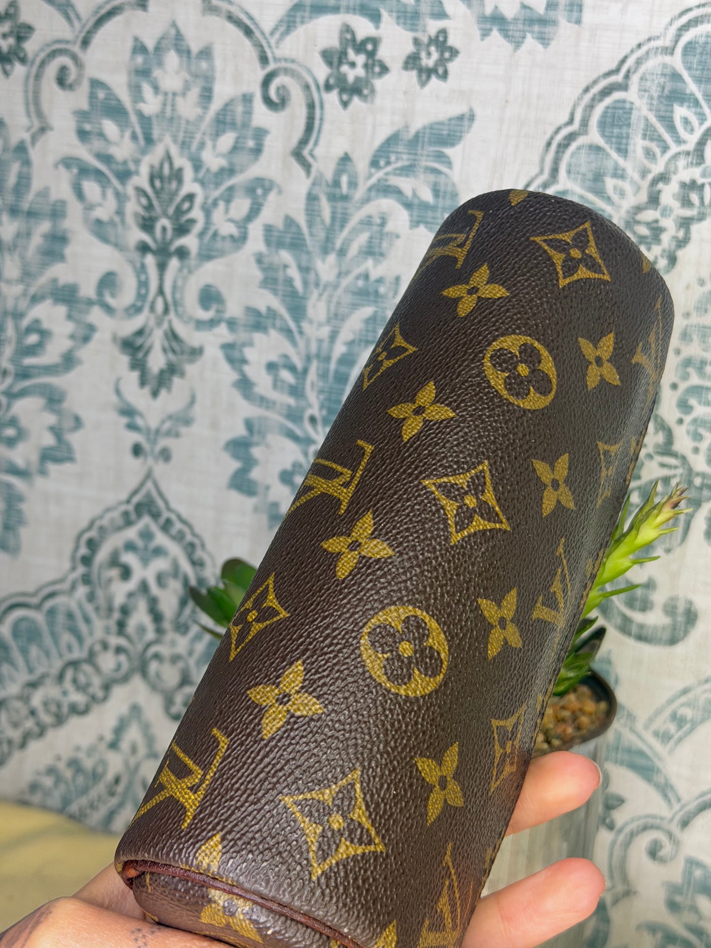 Louis Vuitton Vintage Trousse Ronde Pouch