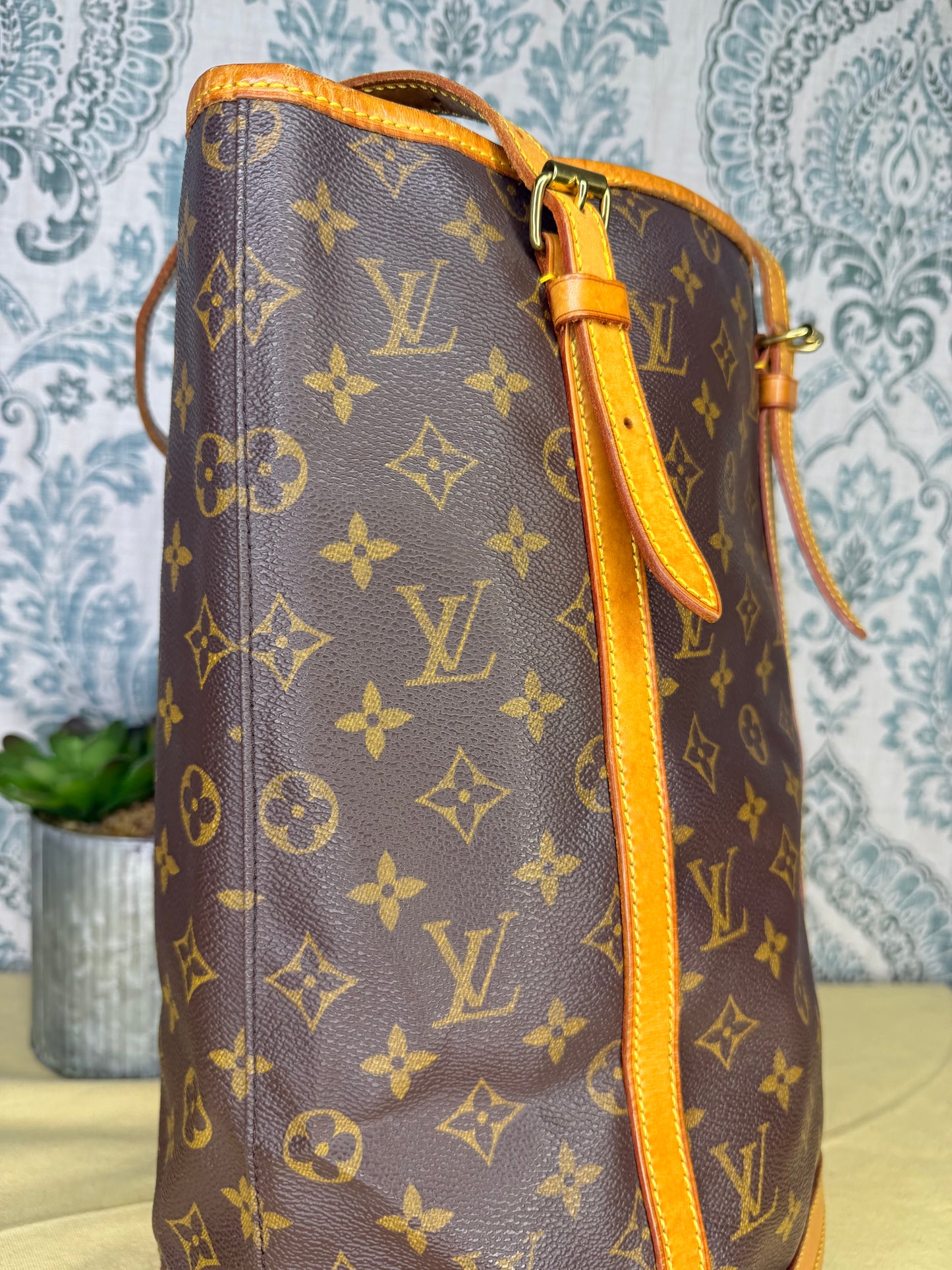 Louis Vuitton Bucket GM #2