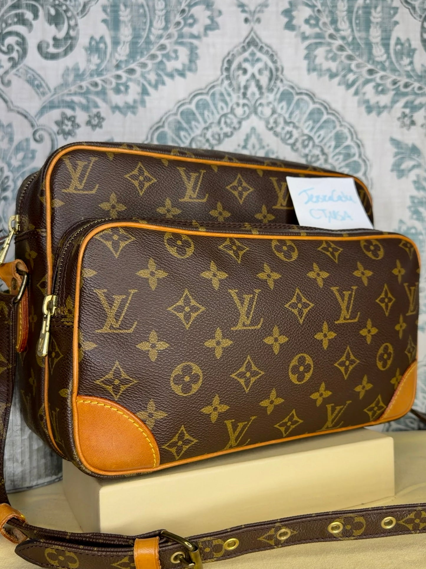 Louis Vuitton Nile PM