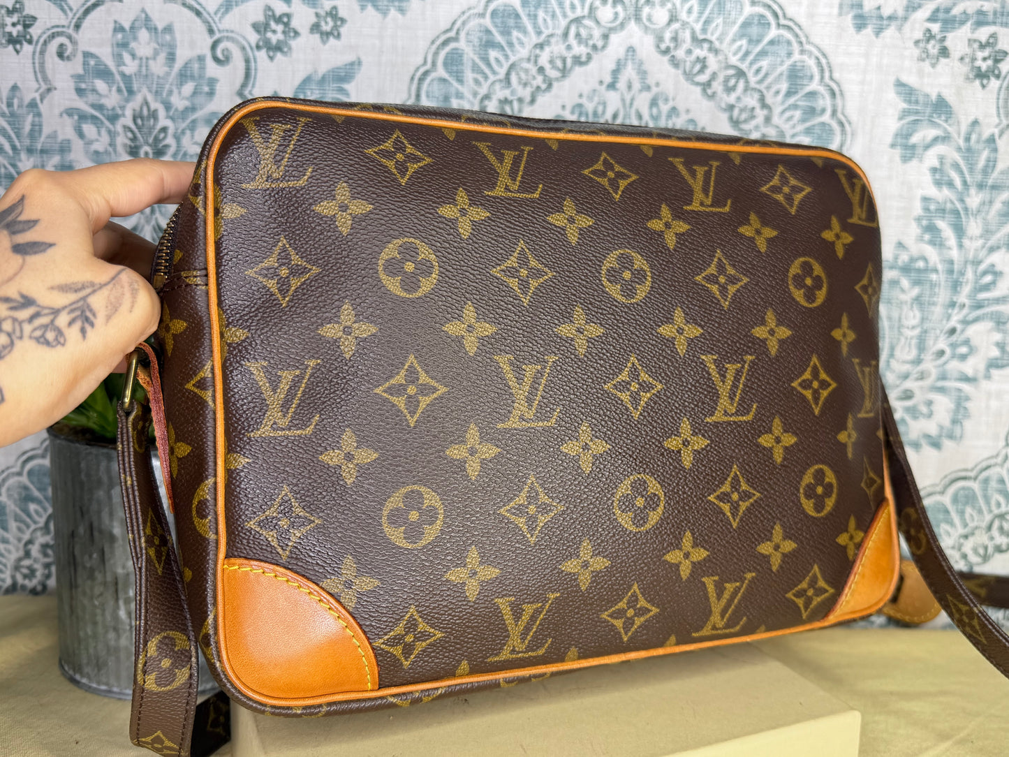 Louis Vuitton Nile PM