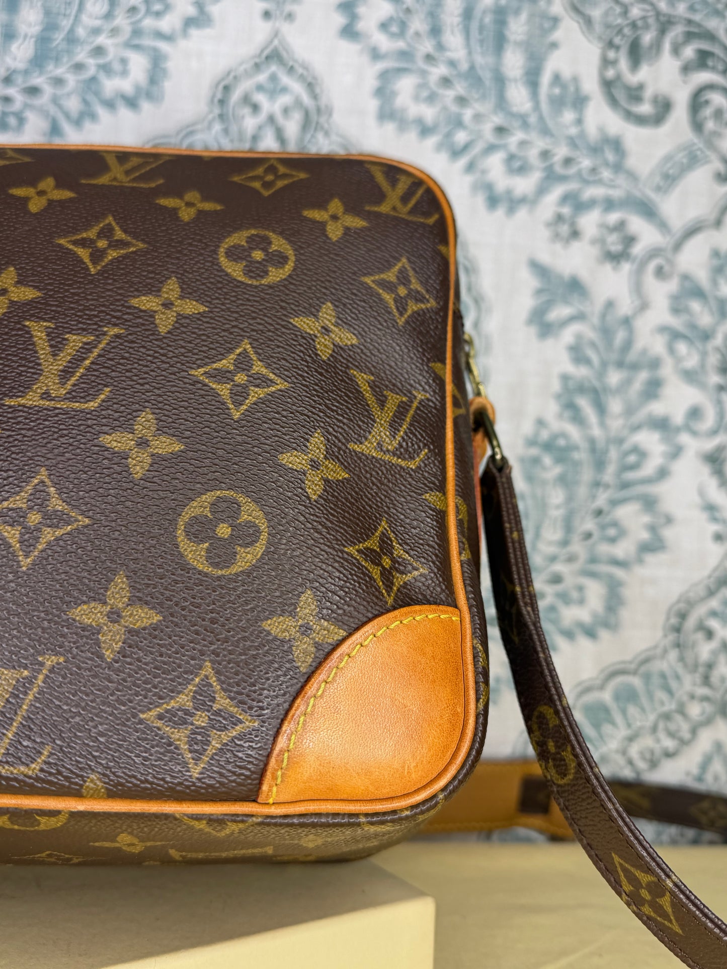 Louis Vuitton Nile PM