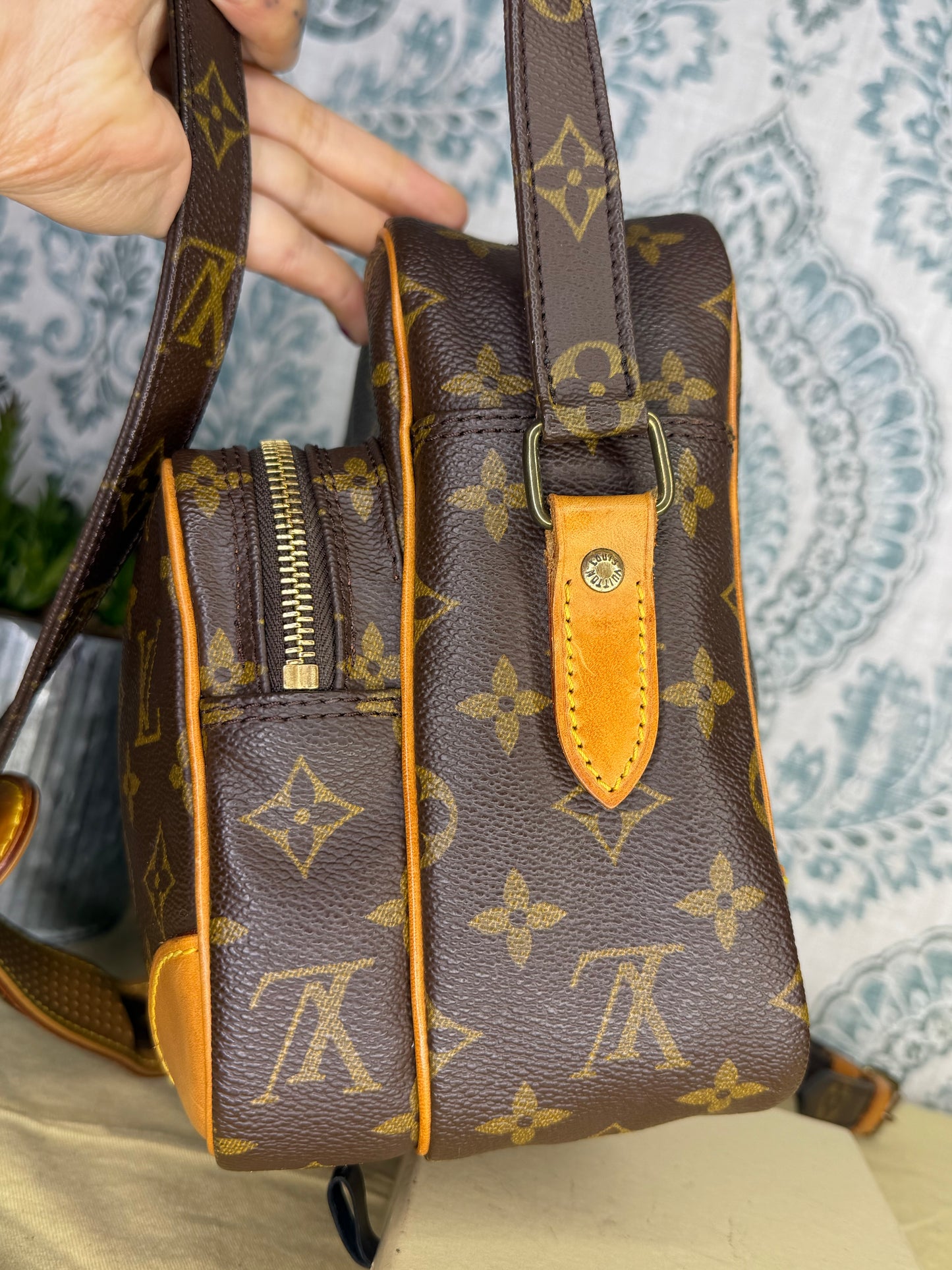 Louis Vuitton Nile PM