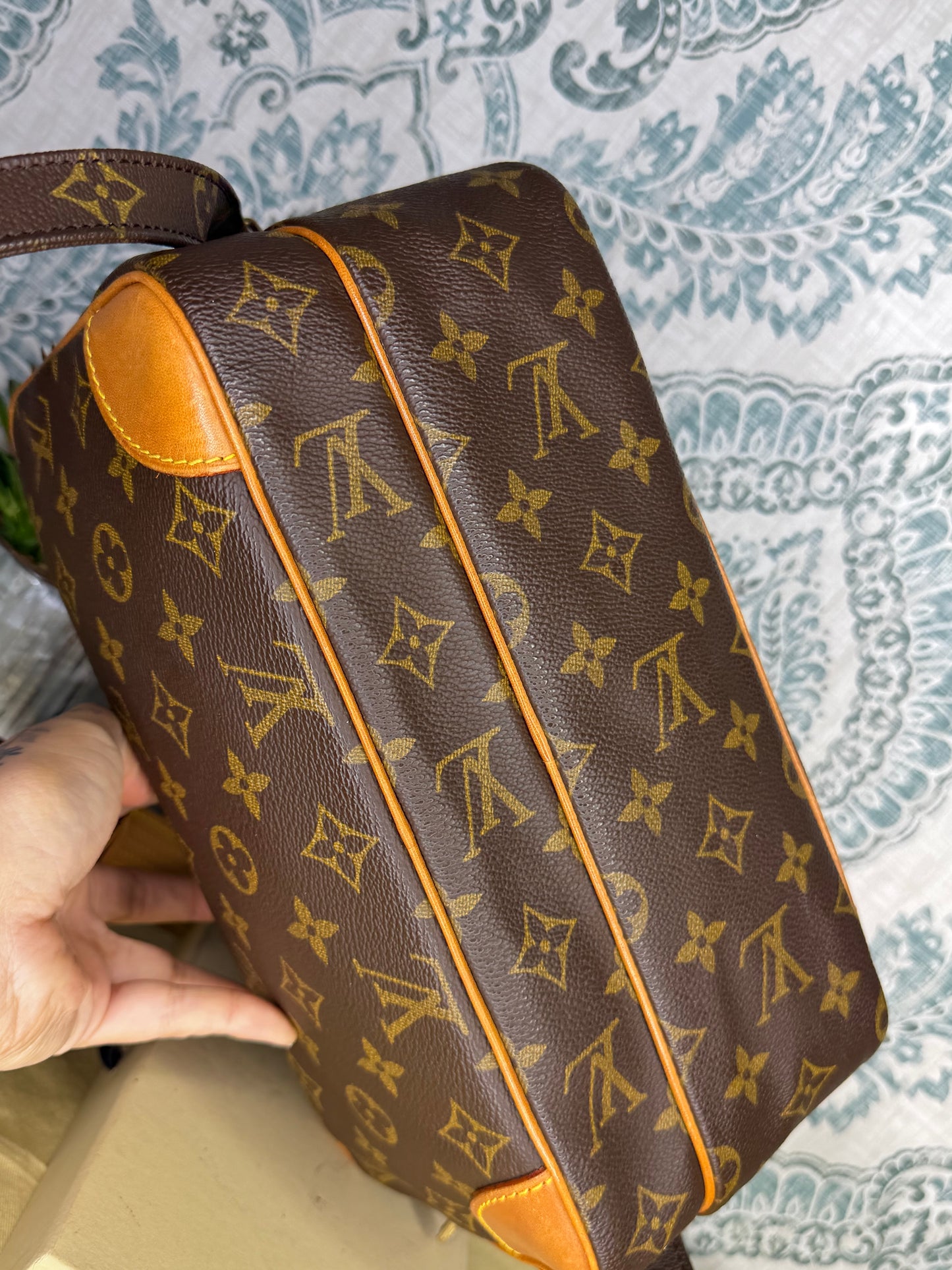 Louis Vuitton Nile PM