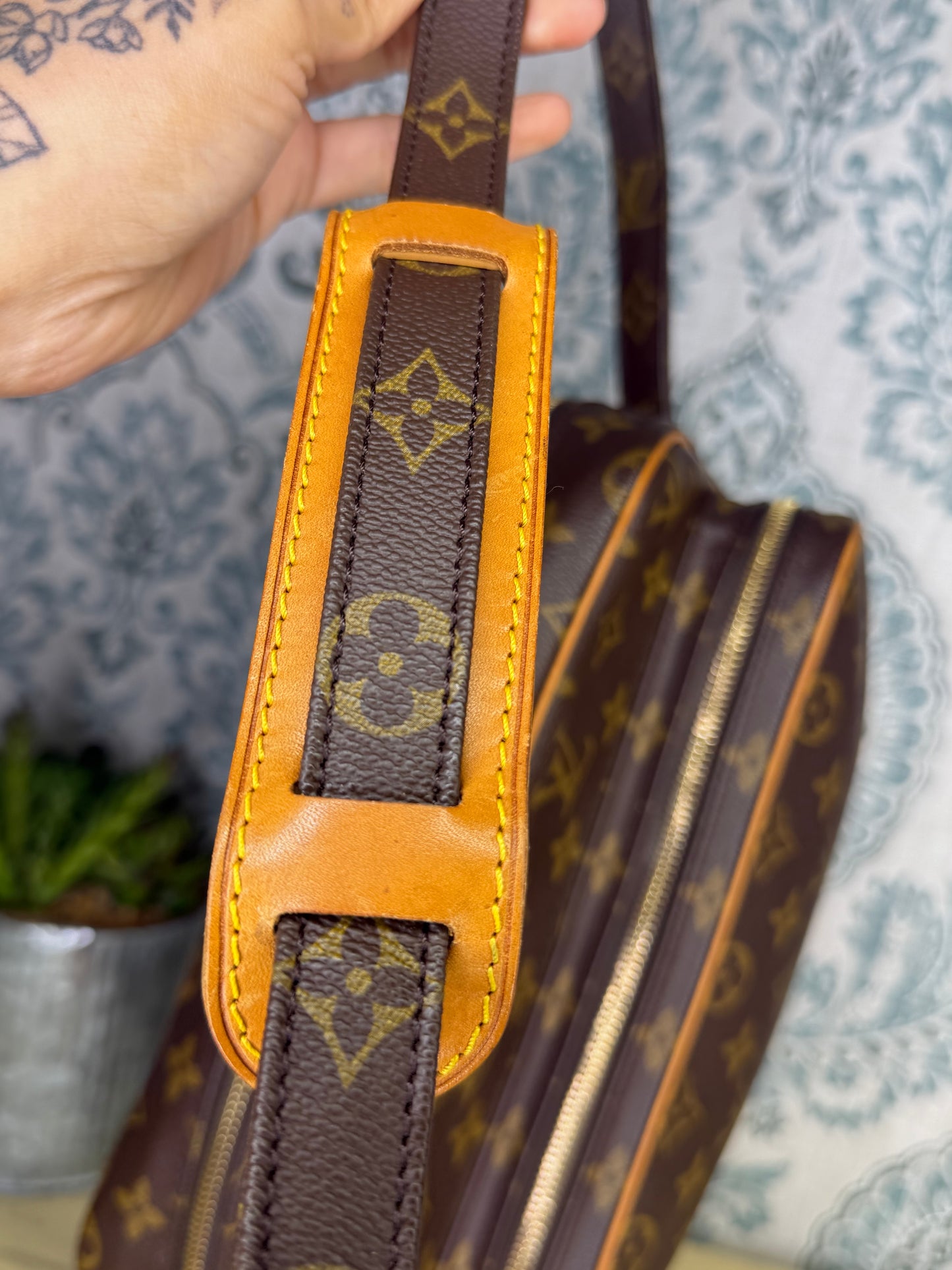 Louis Vuitton Nile PM