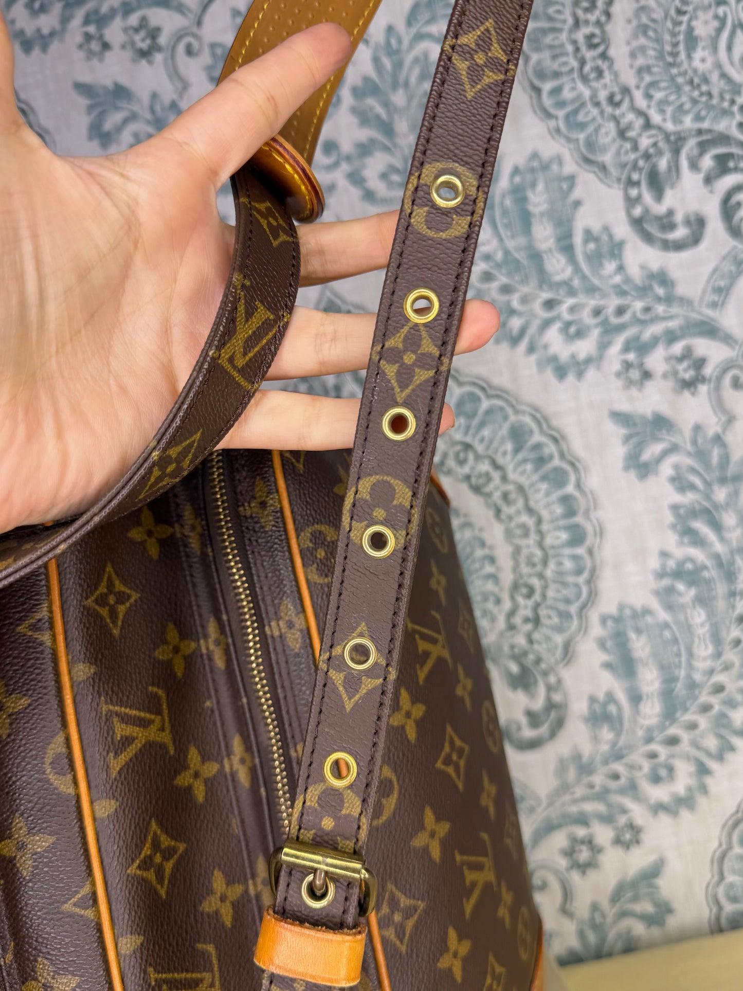 Louis Vuitton Nile PM