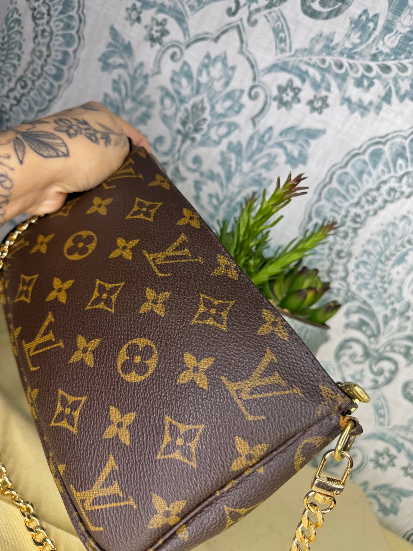 Louis Vuitton Pochette Accessories