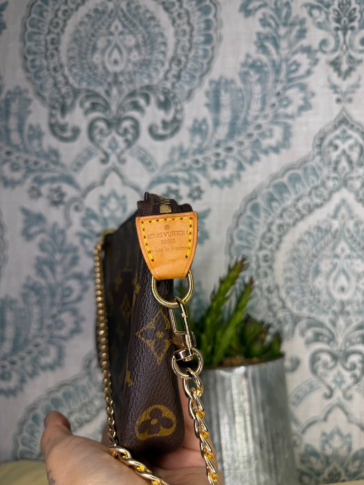 Louis Vuitton Pochette Accessories