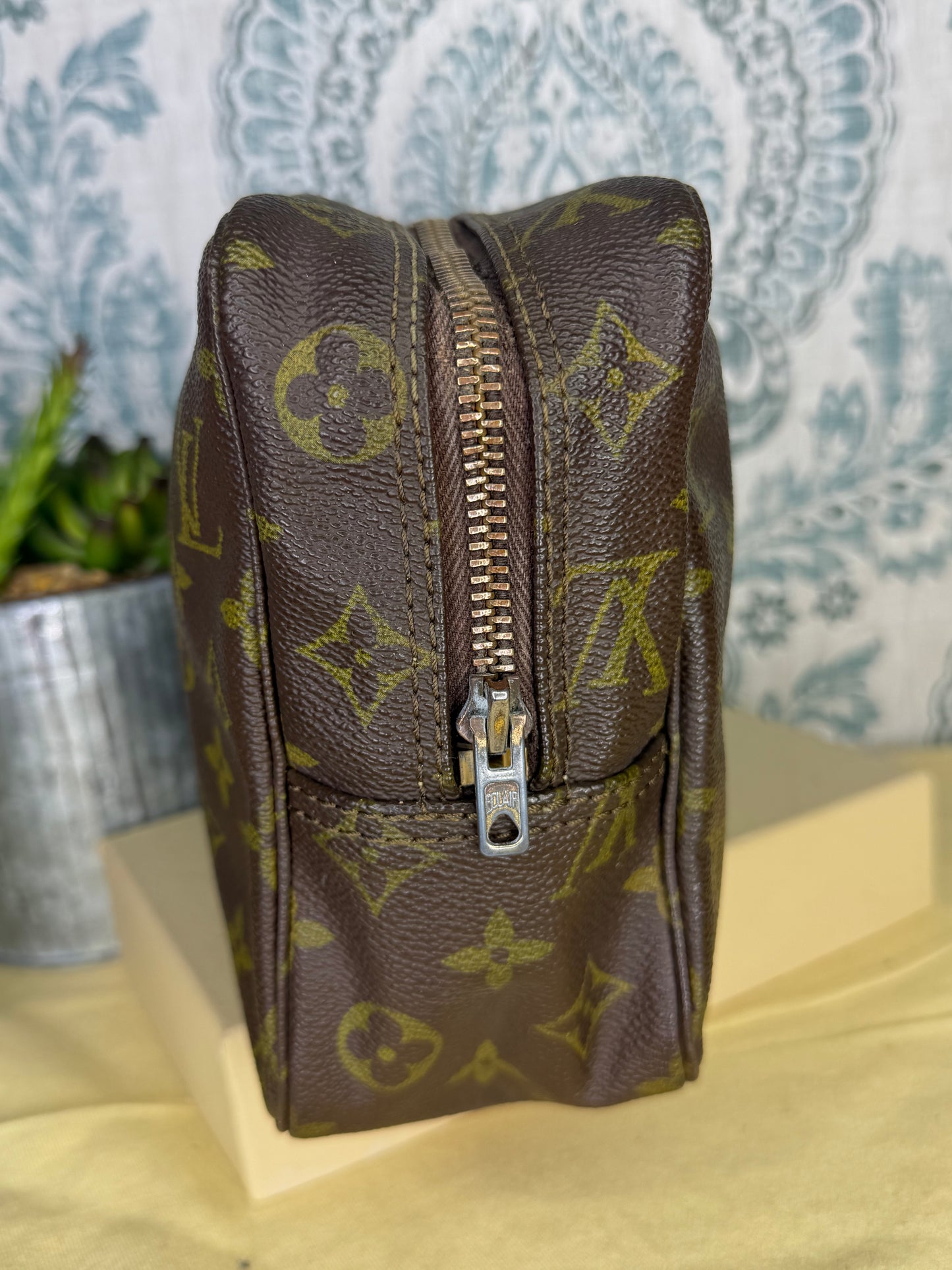 Louis Vuitton Trousse 28 #1