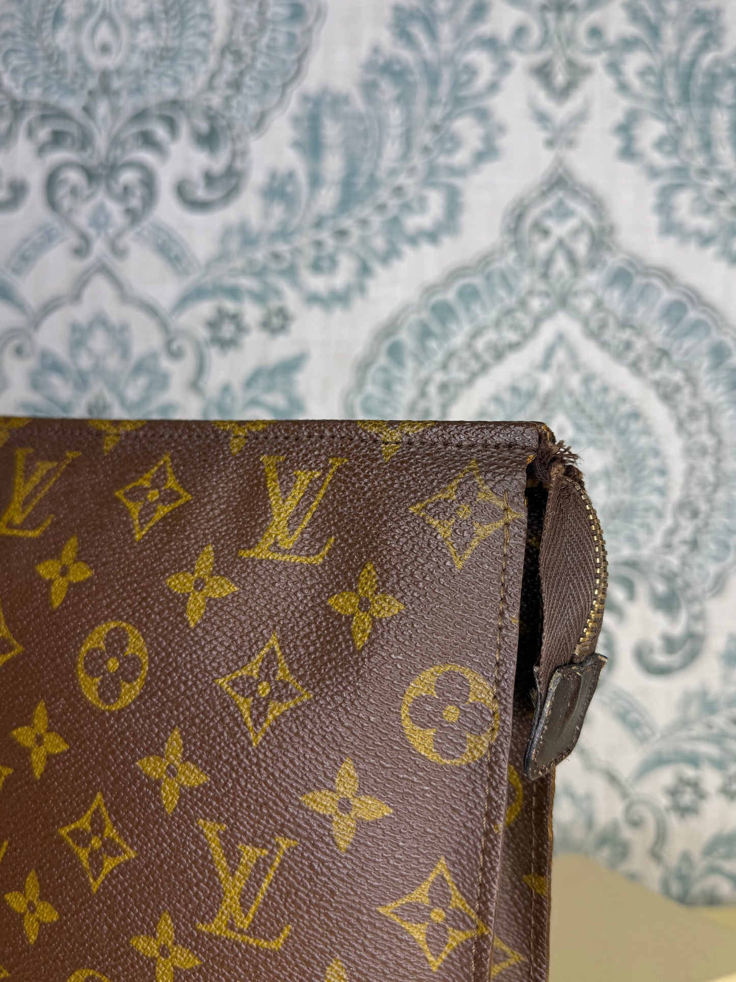Louis Vuitton Monogram Toiletry 26 #1