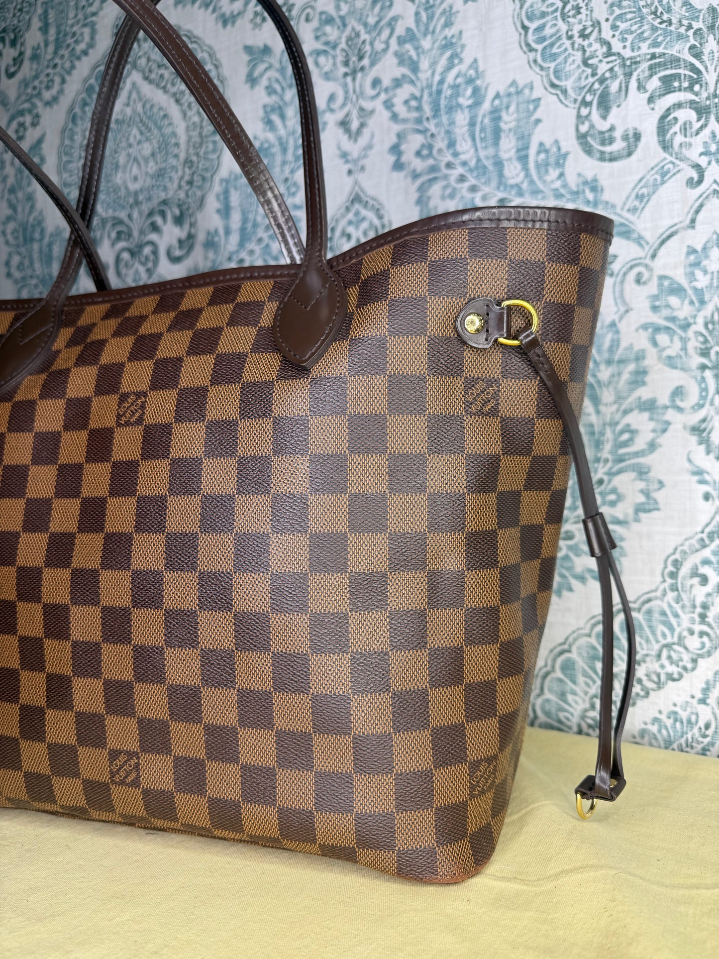 Louis Vuitton Neverfull MM Damier Ebene Rose Ballerine