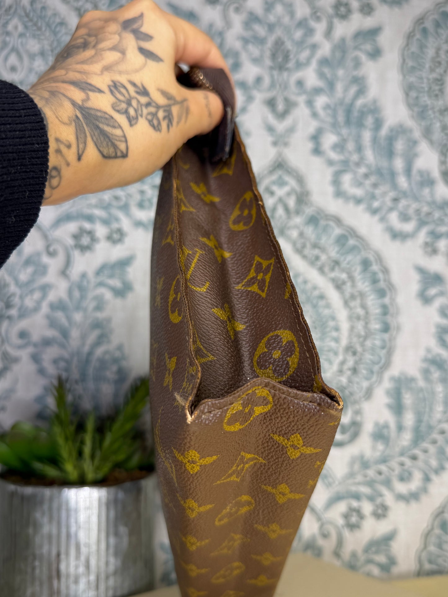 Louis Vuitton Monogram Toiletry 26 #1