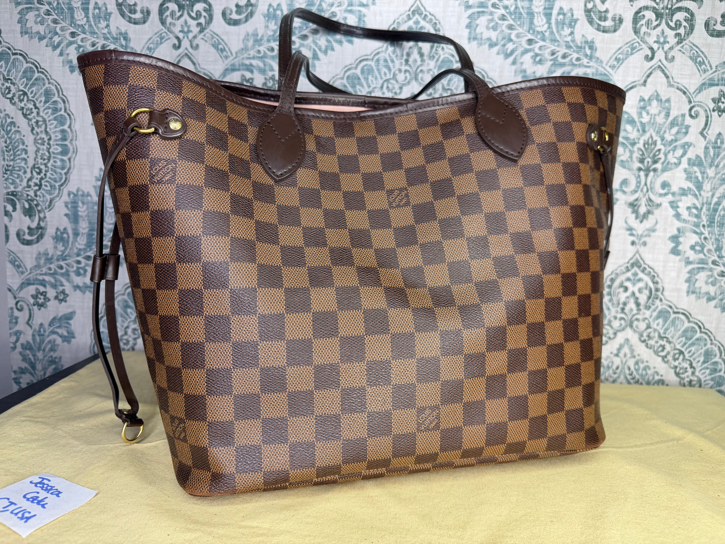 Louis Vuitton Neverfull MM Damier Ebene Rose Ballerine