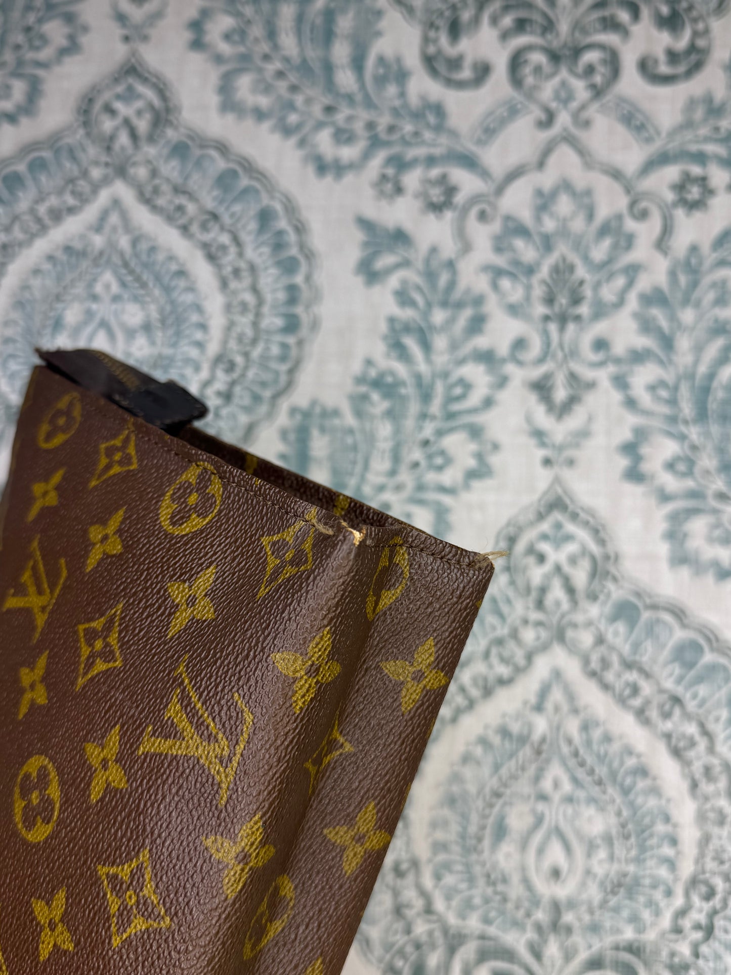 Louis Vuitton Monogram Toiletry 26 #1