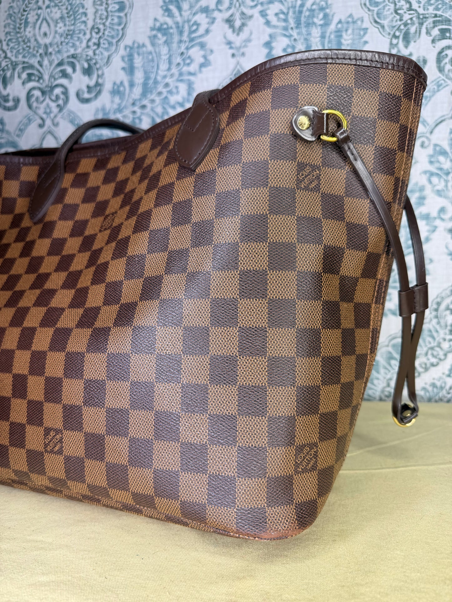Louis Vuitton Neverfull MM Damier Ebene Rose Ballerine