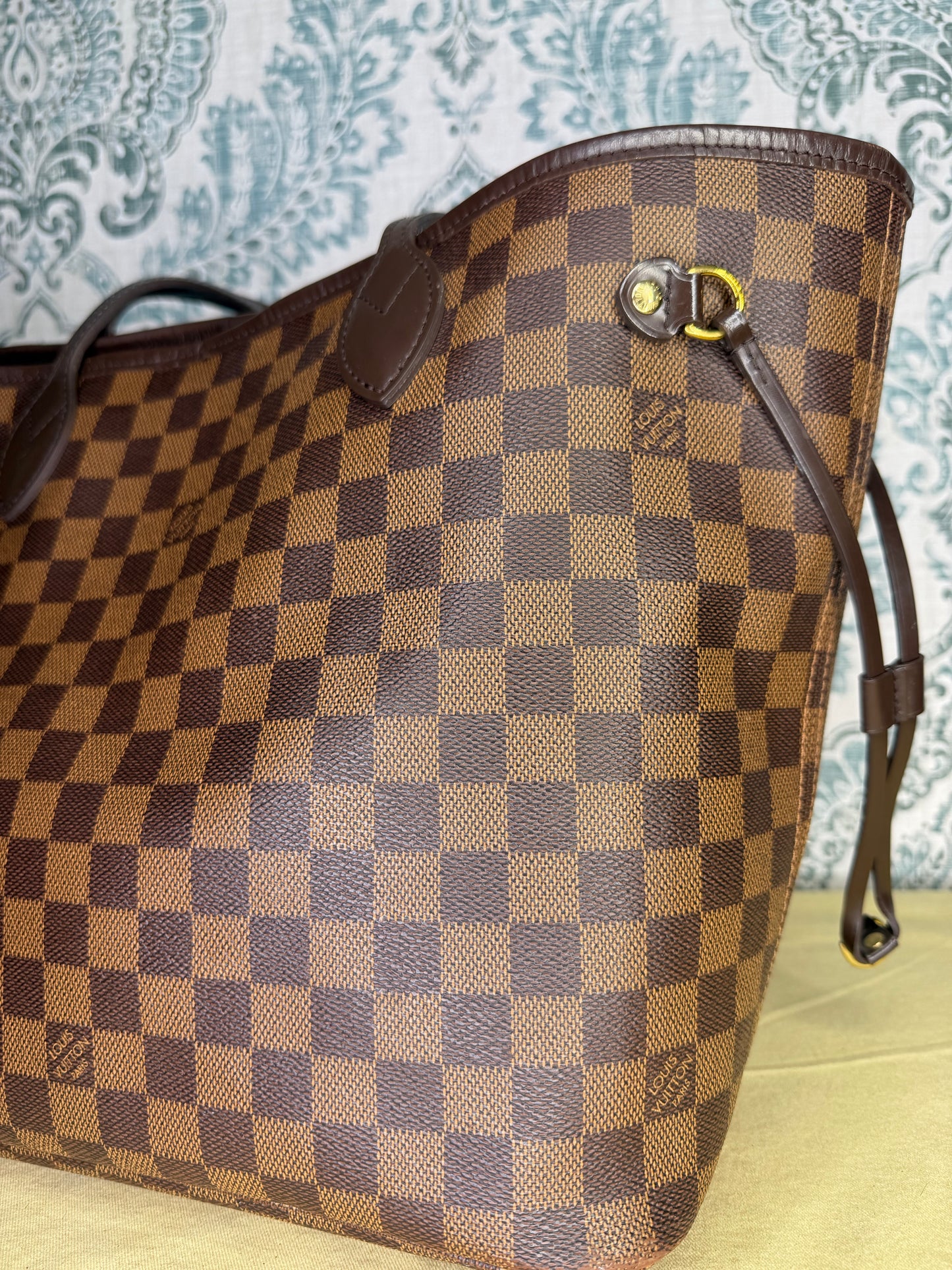 Louis Vuitton Neverfull MM Damier Ebene Rose Ballerine