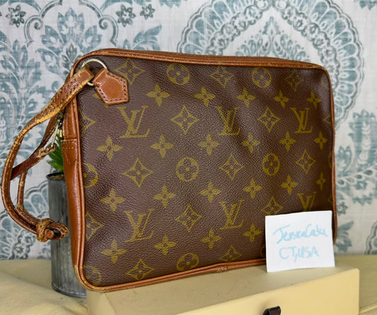Louis Vuitton Pochette Sport