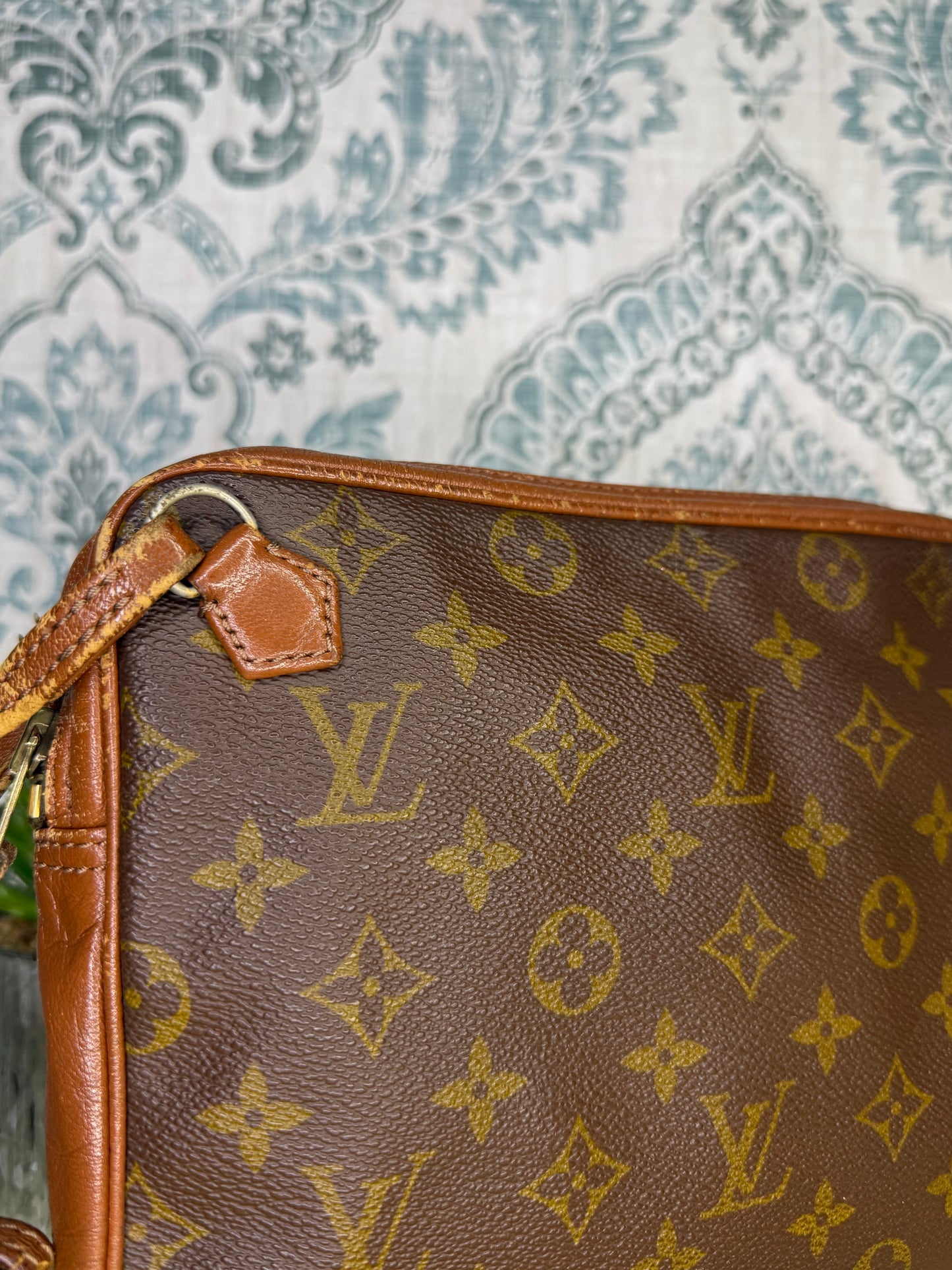 Louis Vuitton Pochette Sport