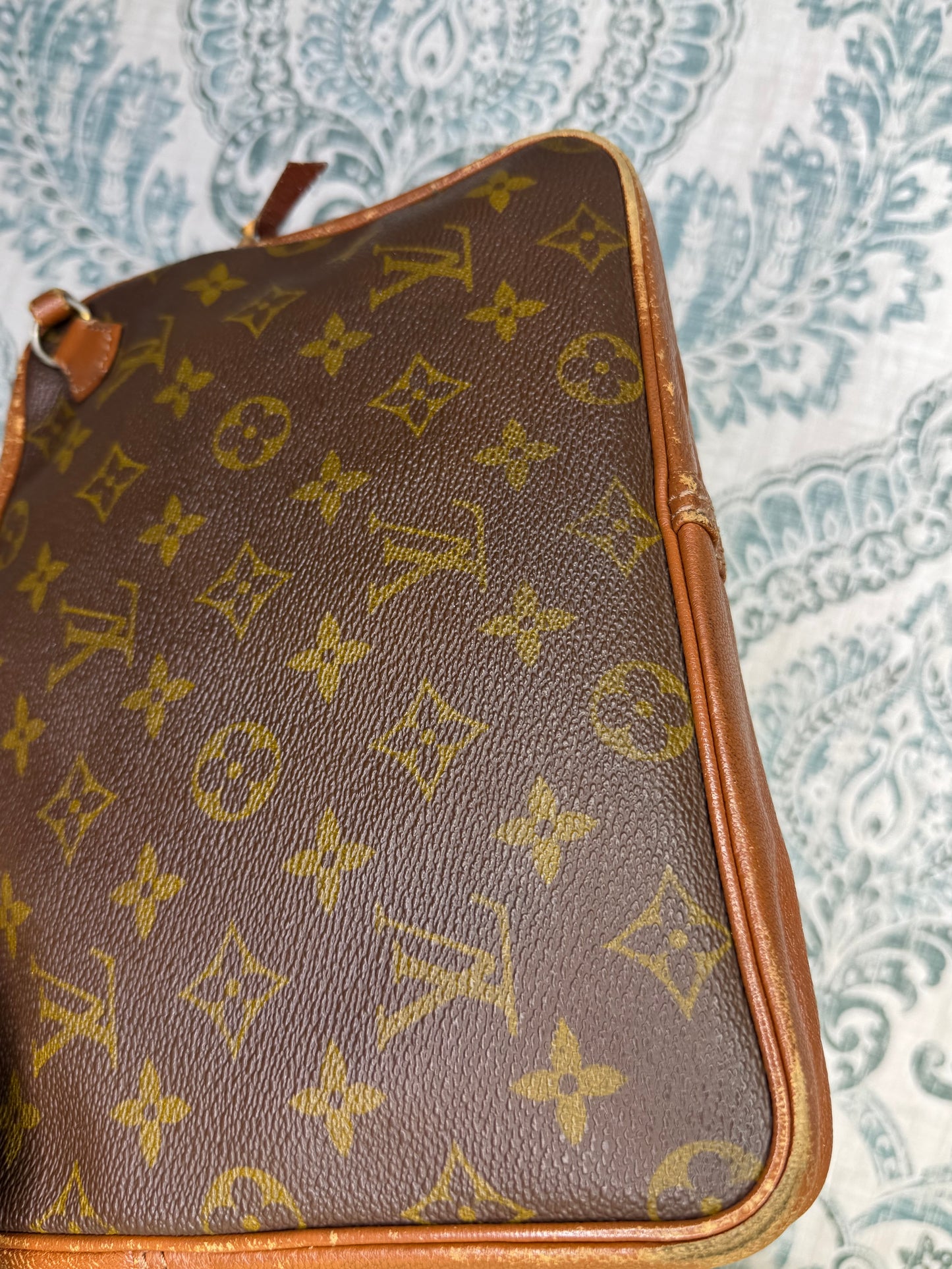 Louis Vuitton Pochette Sport