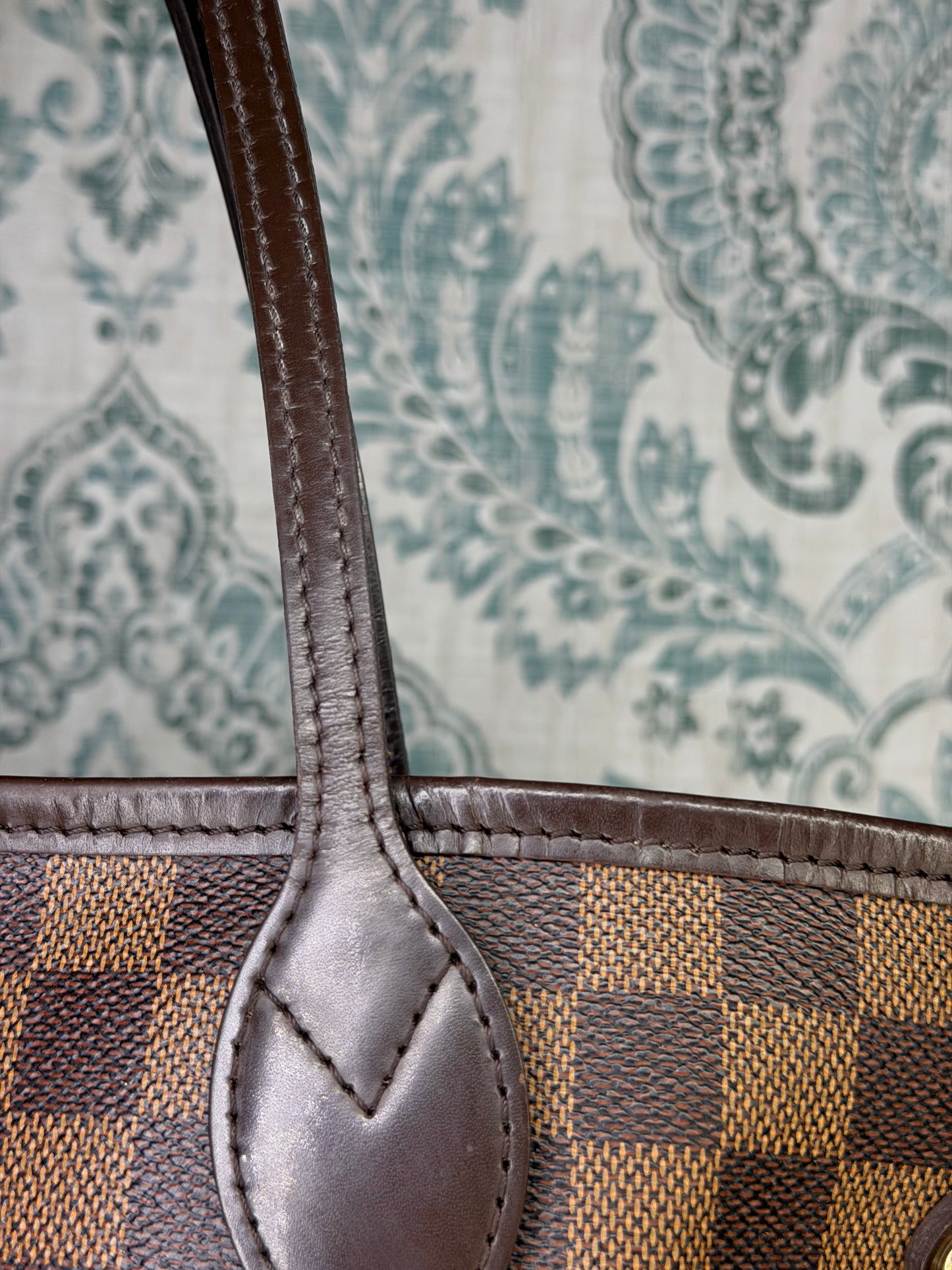 Louis Vuitton Neverfull MM Damier Ebene Rose Ballerine