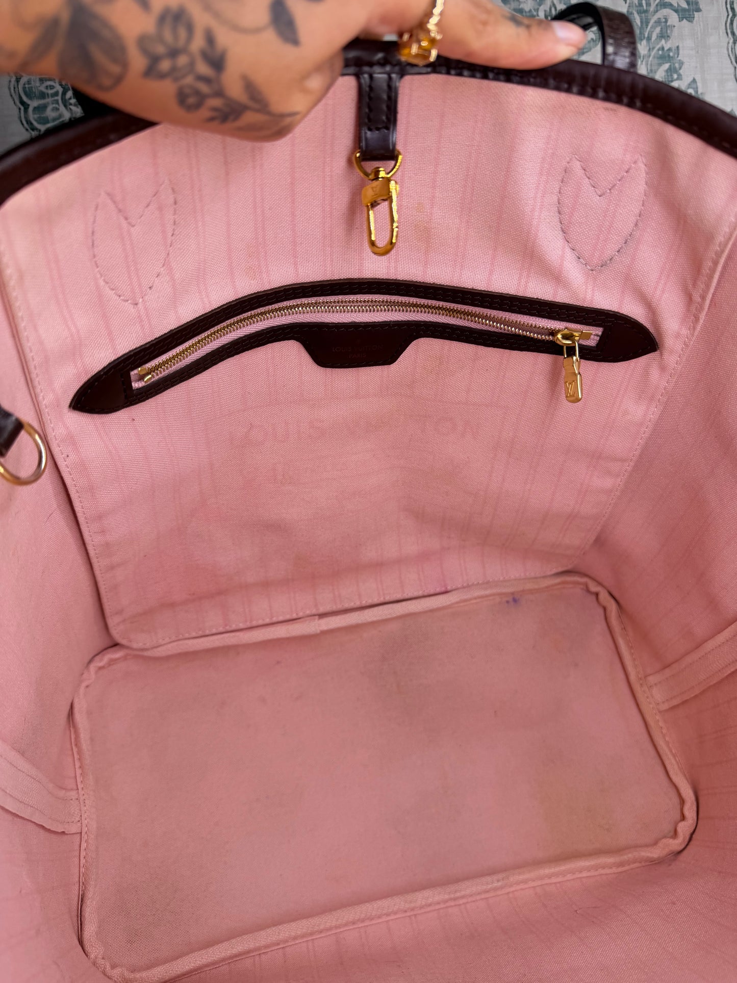 Louis Vuitton Neverfull MM Damier Ebene Rose Ballerine